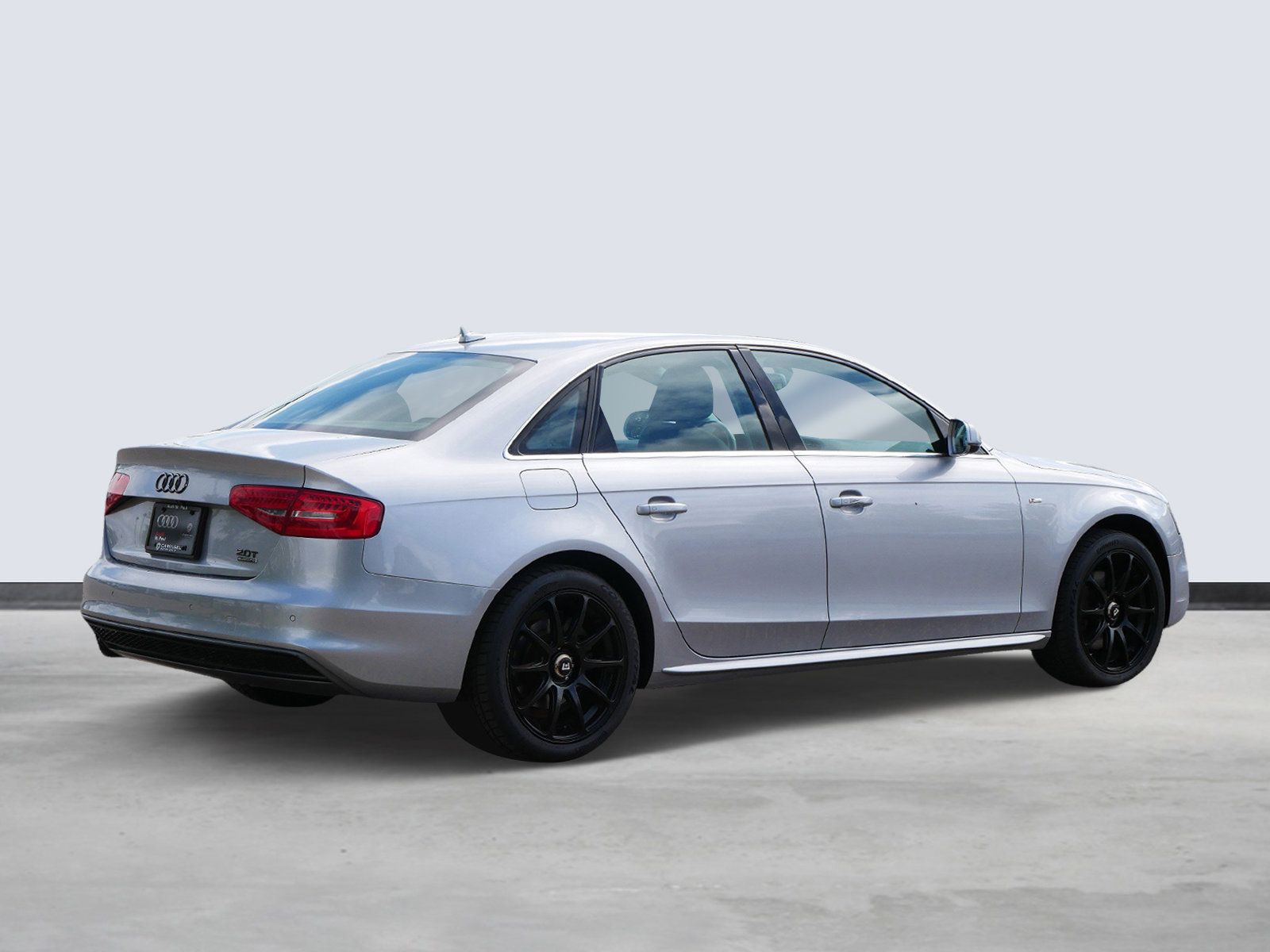 Thumbnail: 2016 Audi A4 - 4