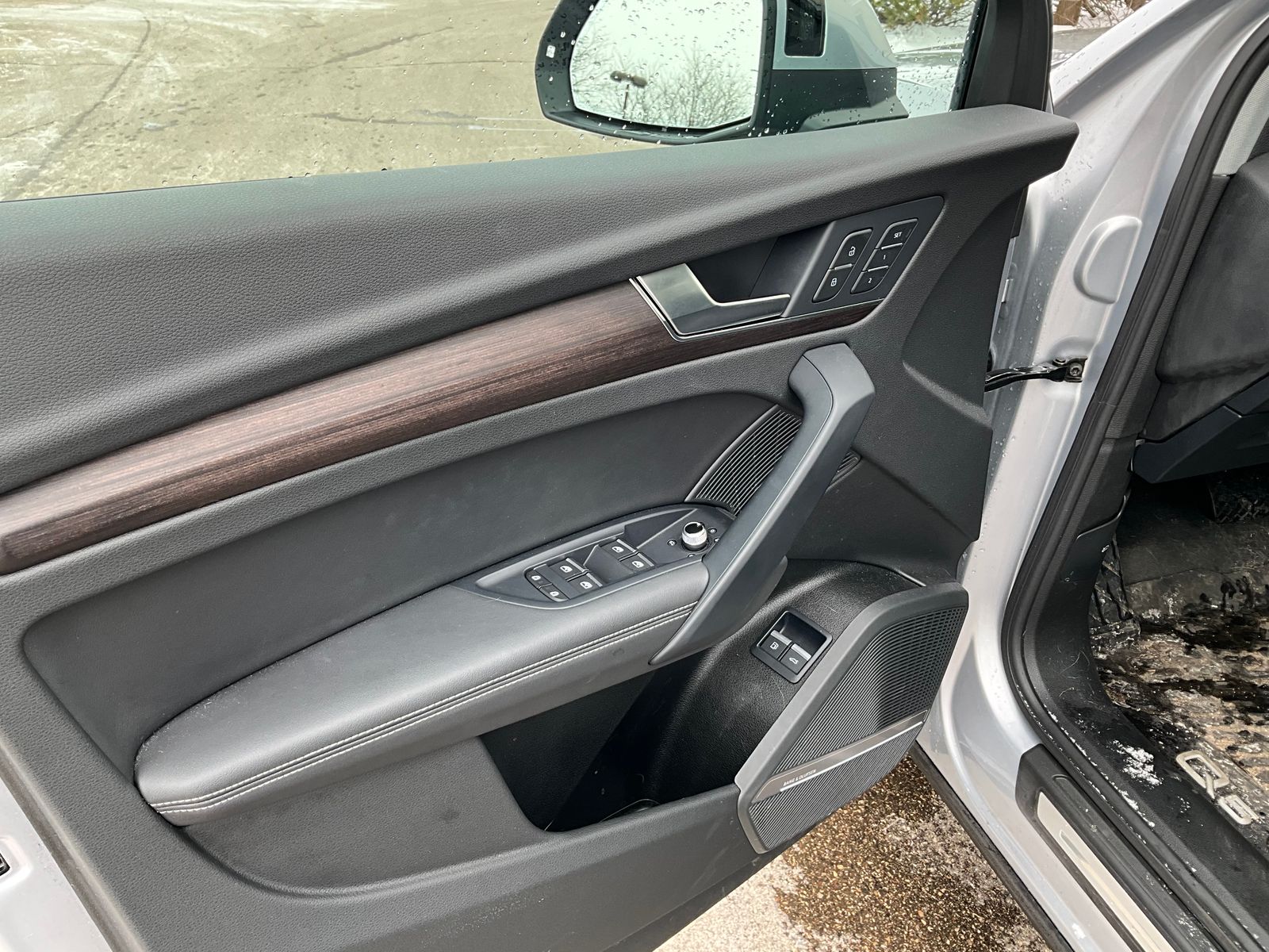 Thumbnail: 2023 Audi Q5 - 17