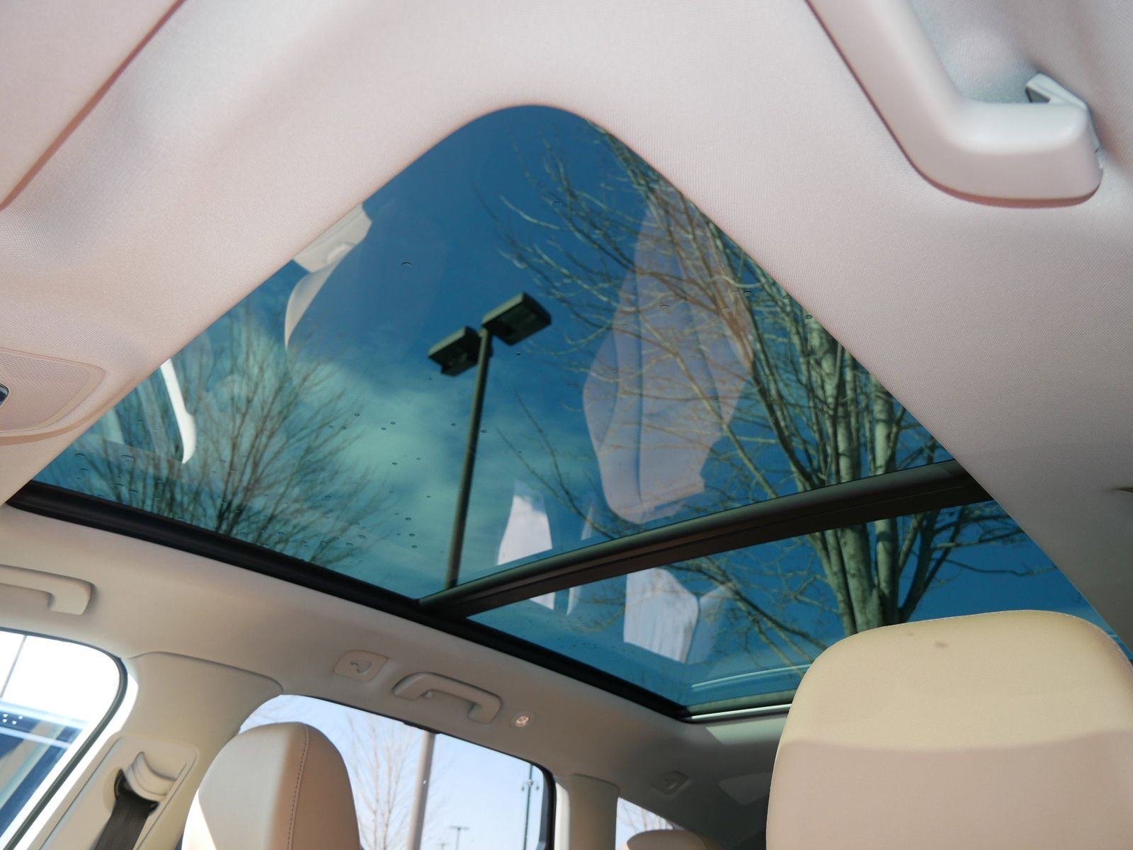 Thumbnail: 2026 Audi Q7 - 28