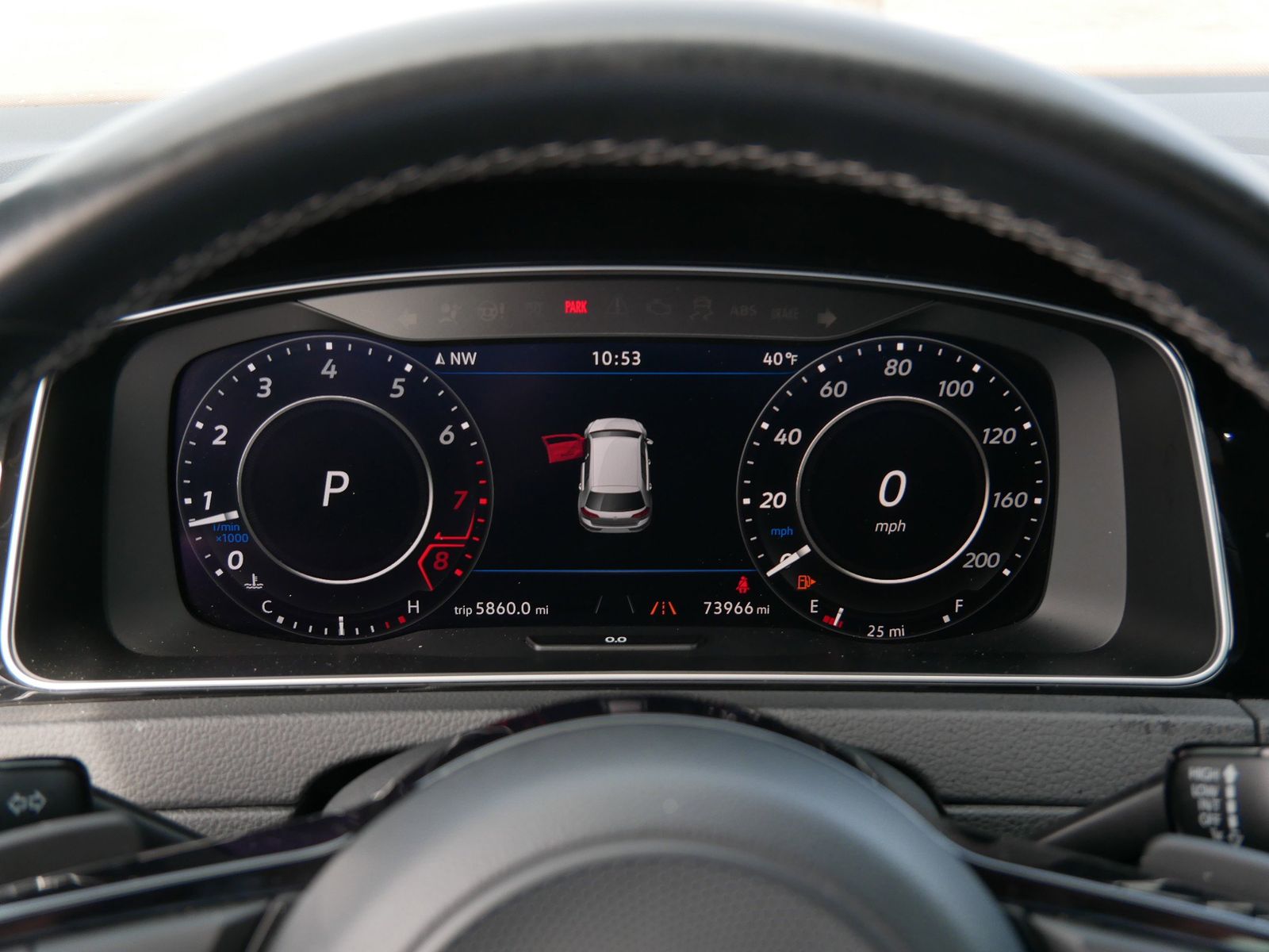 Thumbnail: 2019 Volkswagen Golf - 20