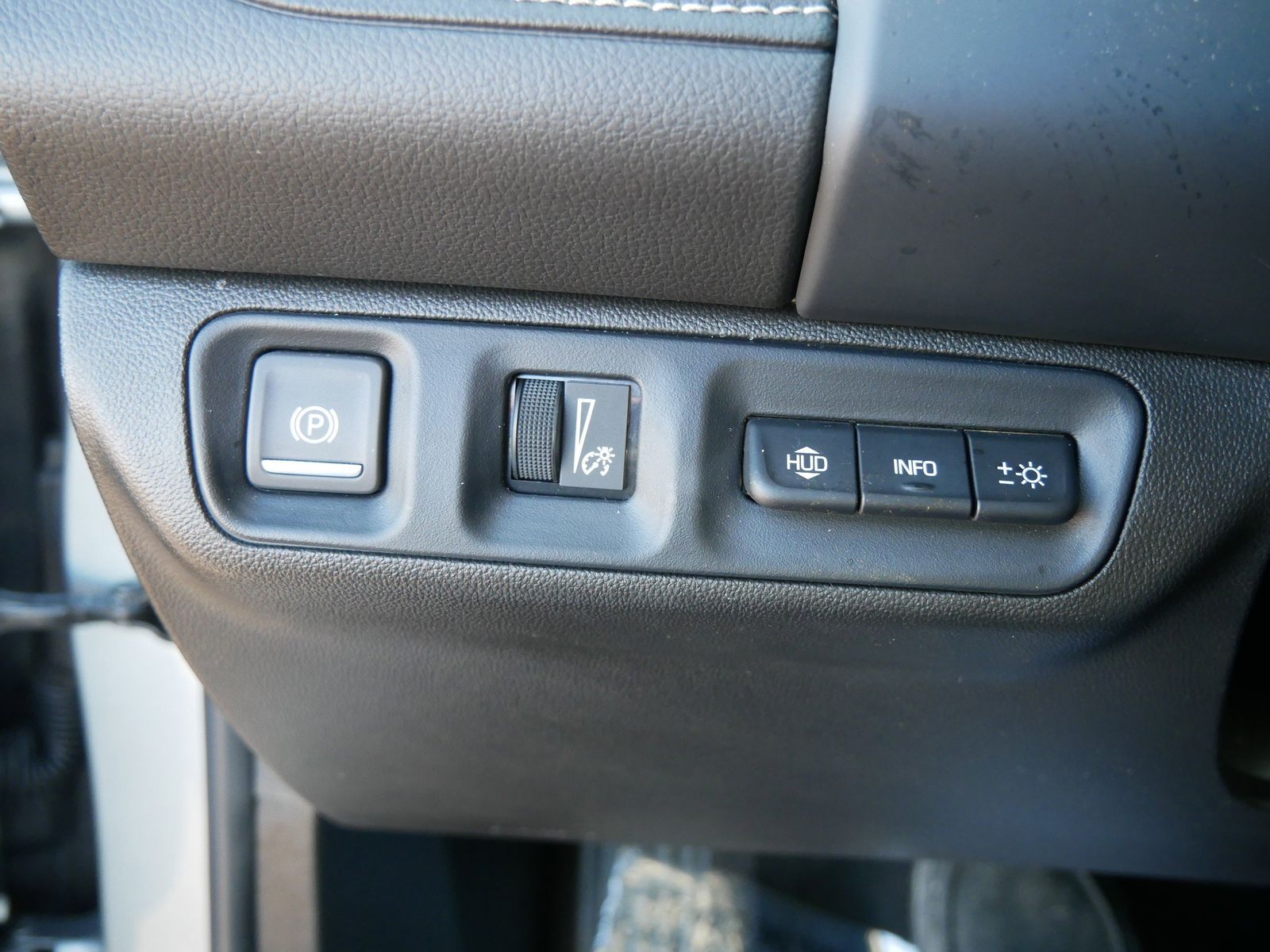 Thumbnail: 2023 GMC Acadia - 29