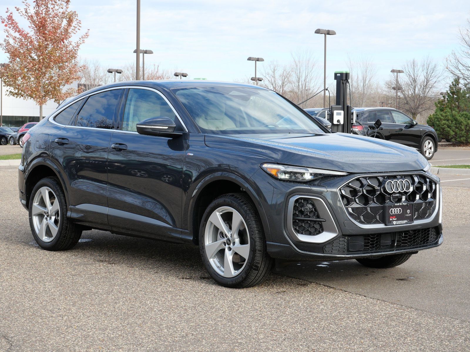 Thumbnail: 2025 Audi Q5 - 6