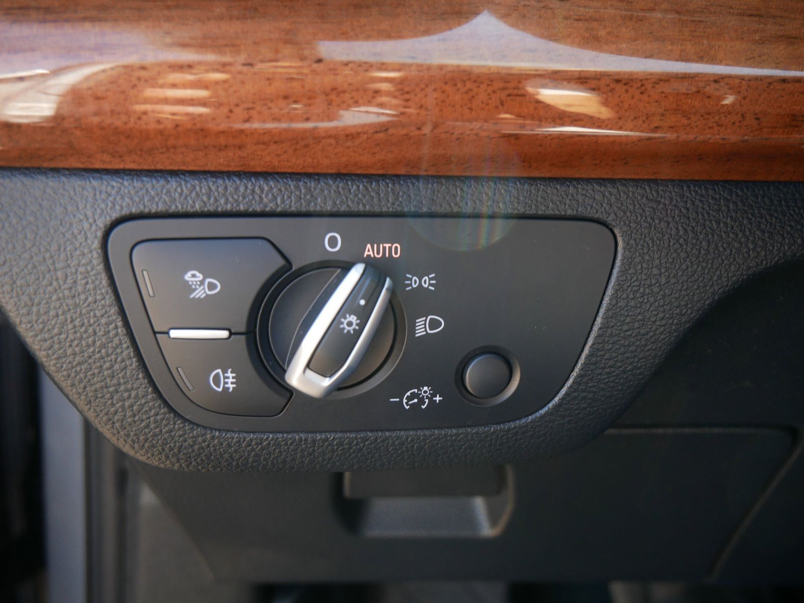 Thumbnail: 2022 Audi Q5 - 31