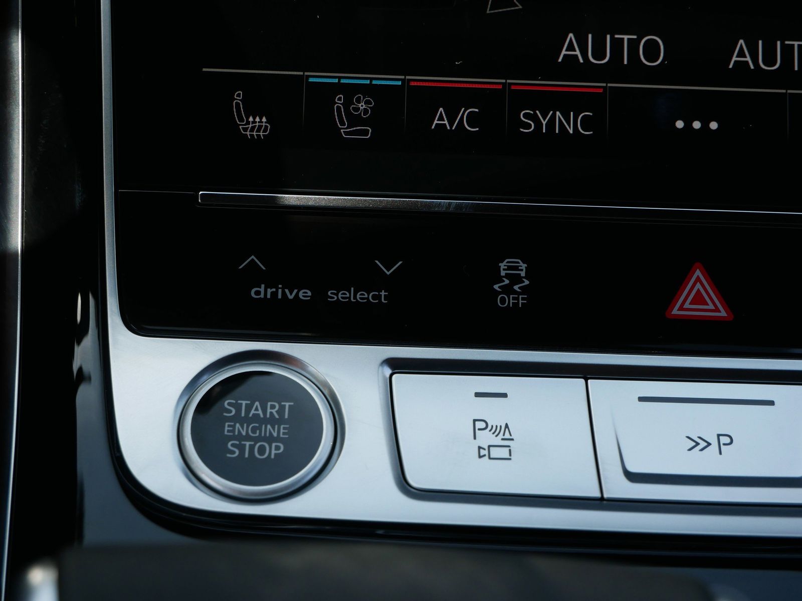 Thumbnail: 2026 Audi A8 - 24