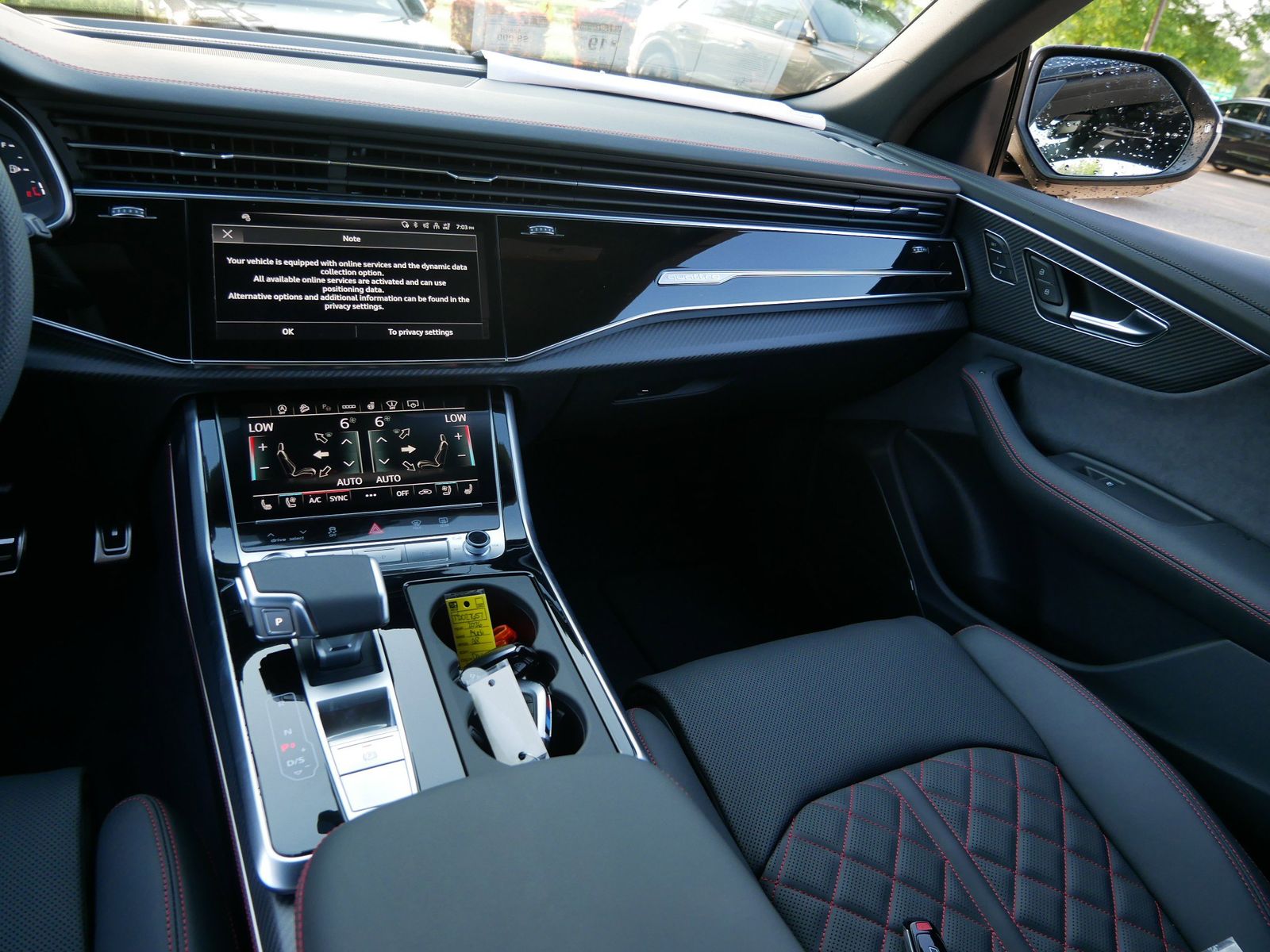 Thumbnail: 2026 Audi Q8 - 13
