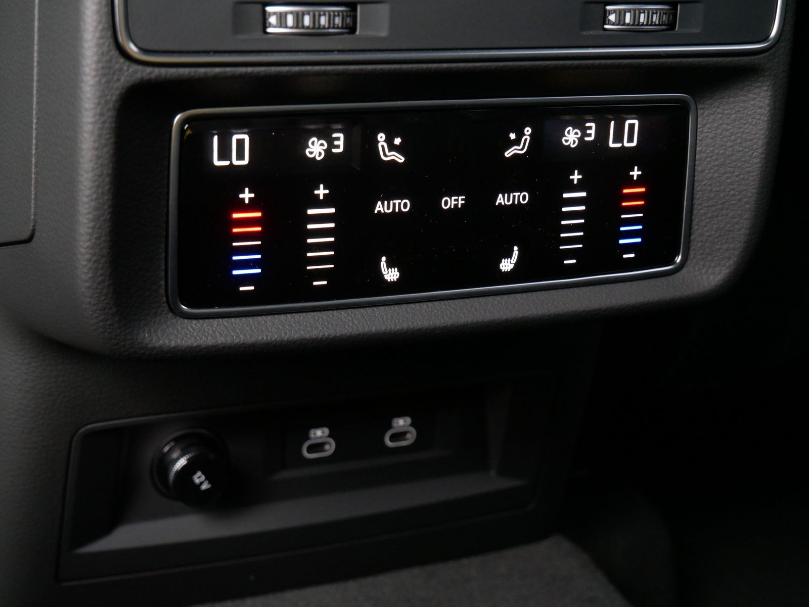 Thumbnail: 2025 Audi Q7 - 13