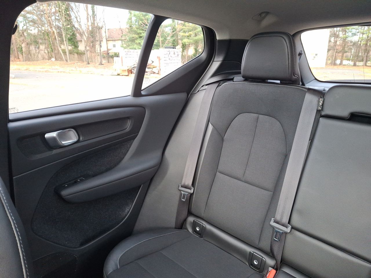 Thumbnail: 2020 Volvo XC40 - 12