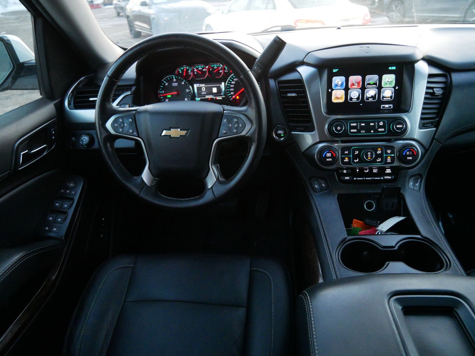 Thumbnail: 2019 Chevrolet Suburban - 14