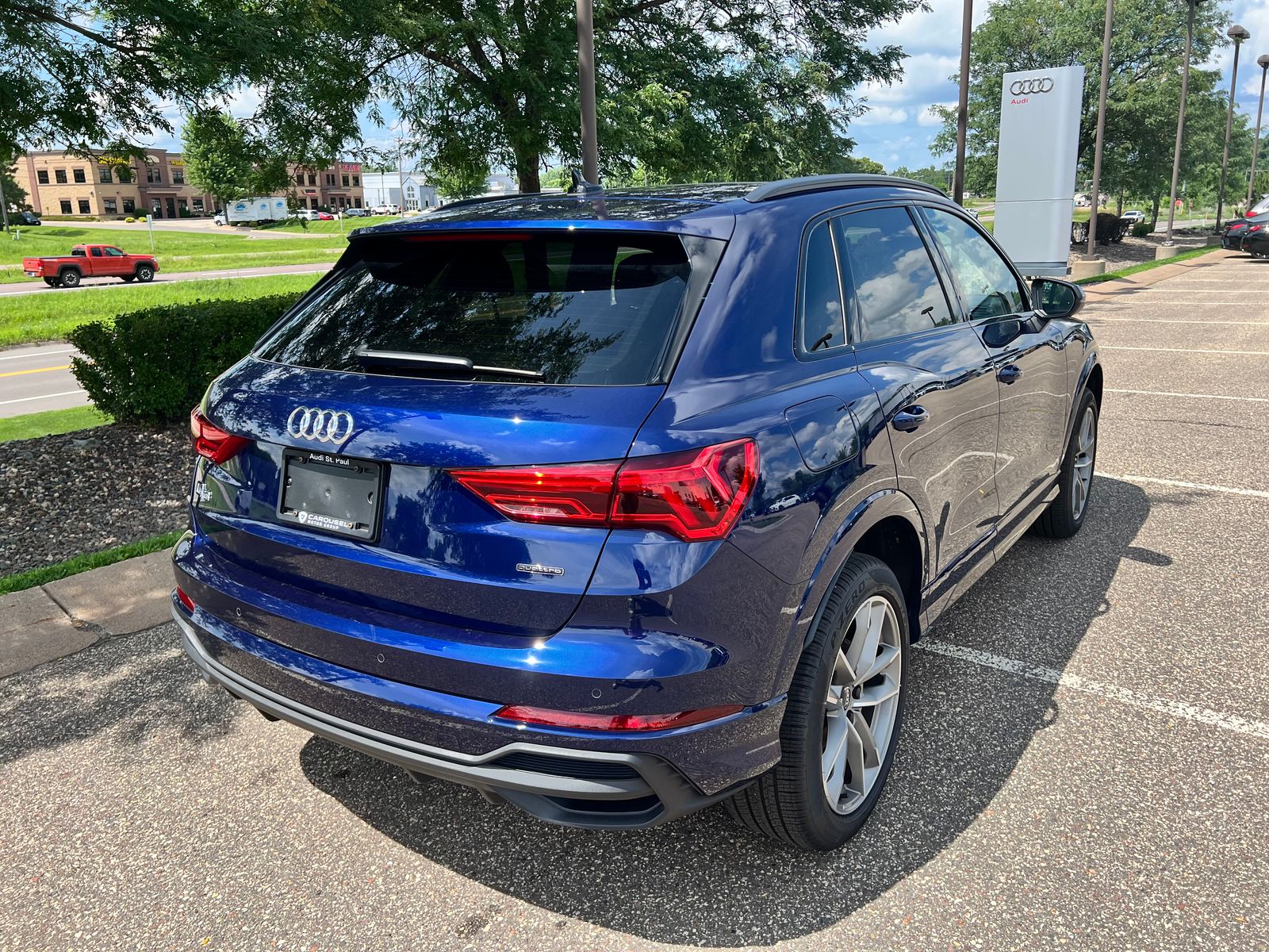 Thumbnail: 2025 Audi Q3 - 3