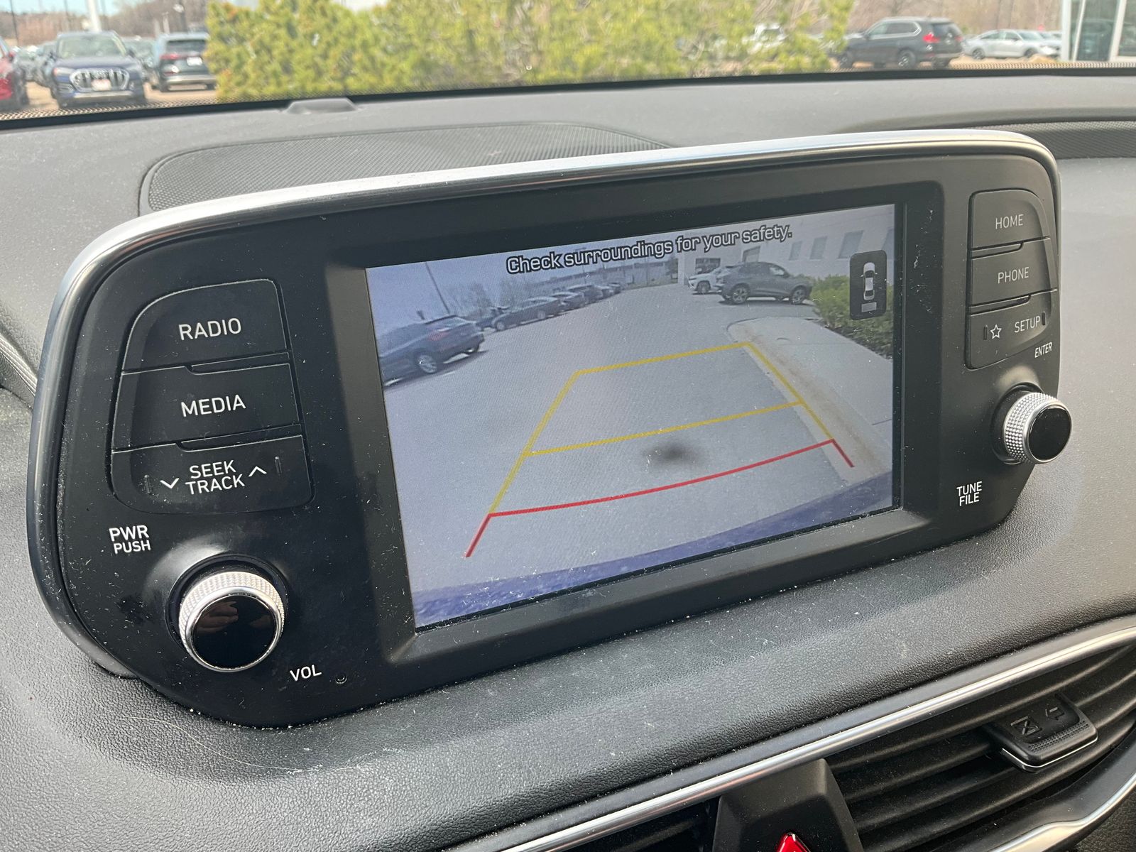 Thumbnail: 2019 Hyundai Santa Fe - 16