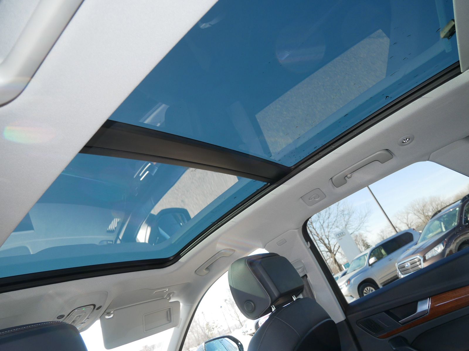 Thumbnail: 2023 Audi Q5 - 14