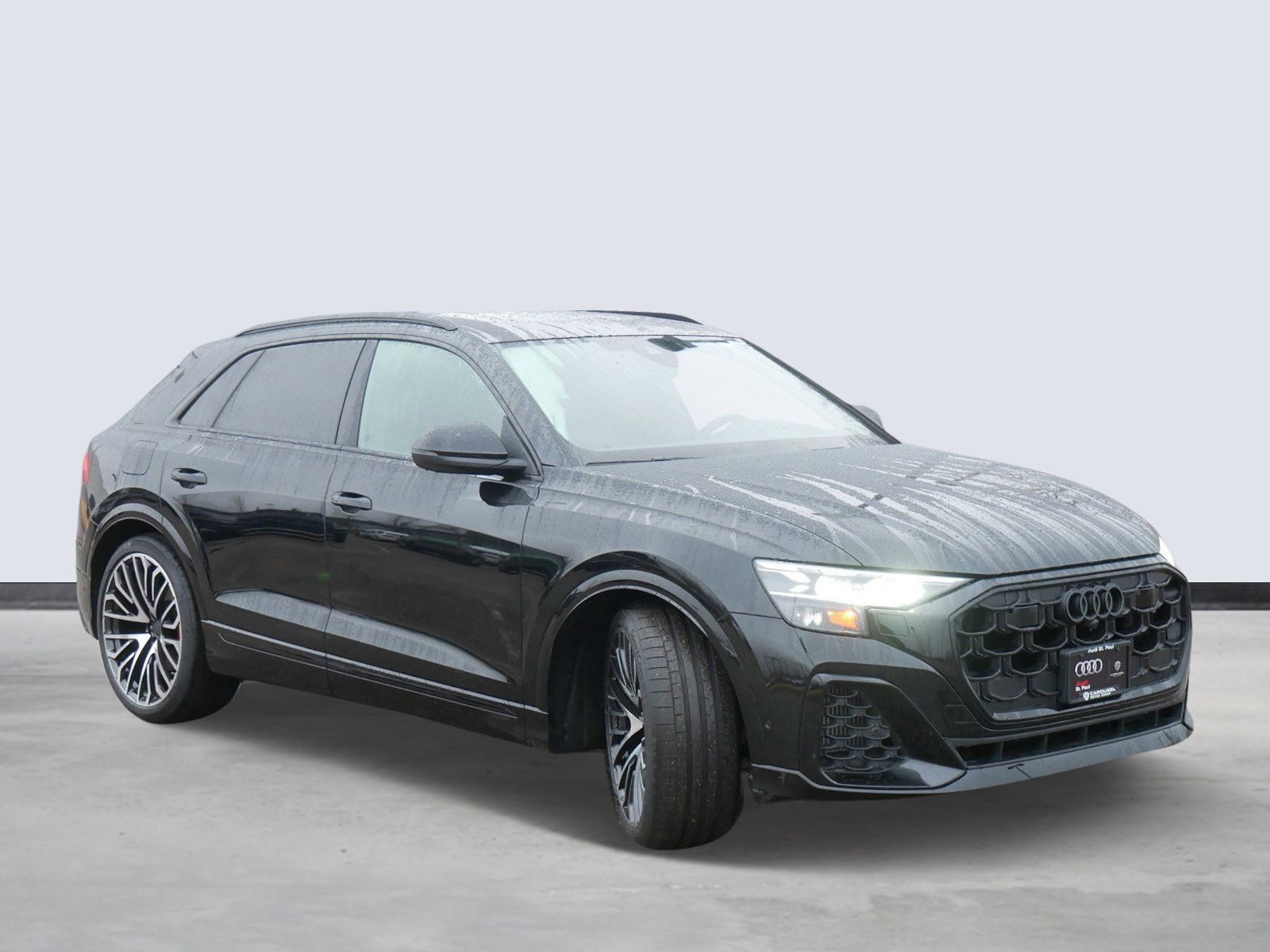 Thumbnail: 2026 Audi SQ8 - 6