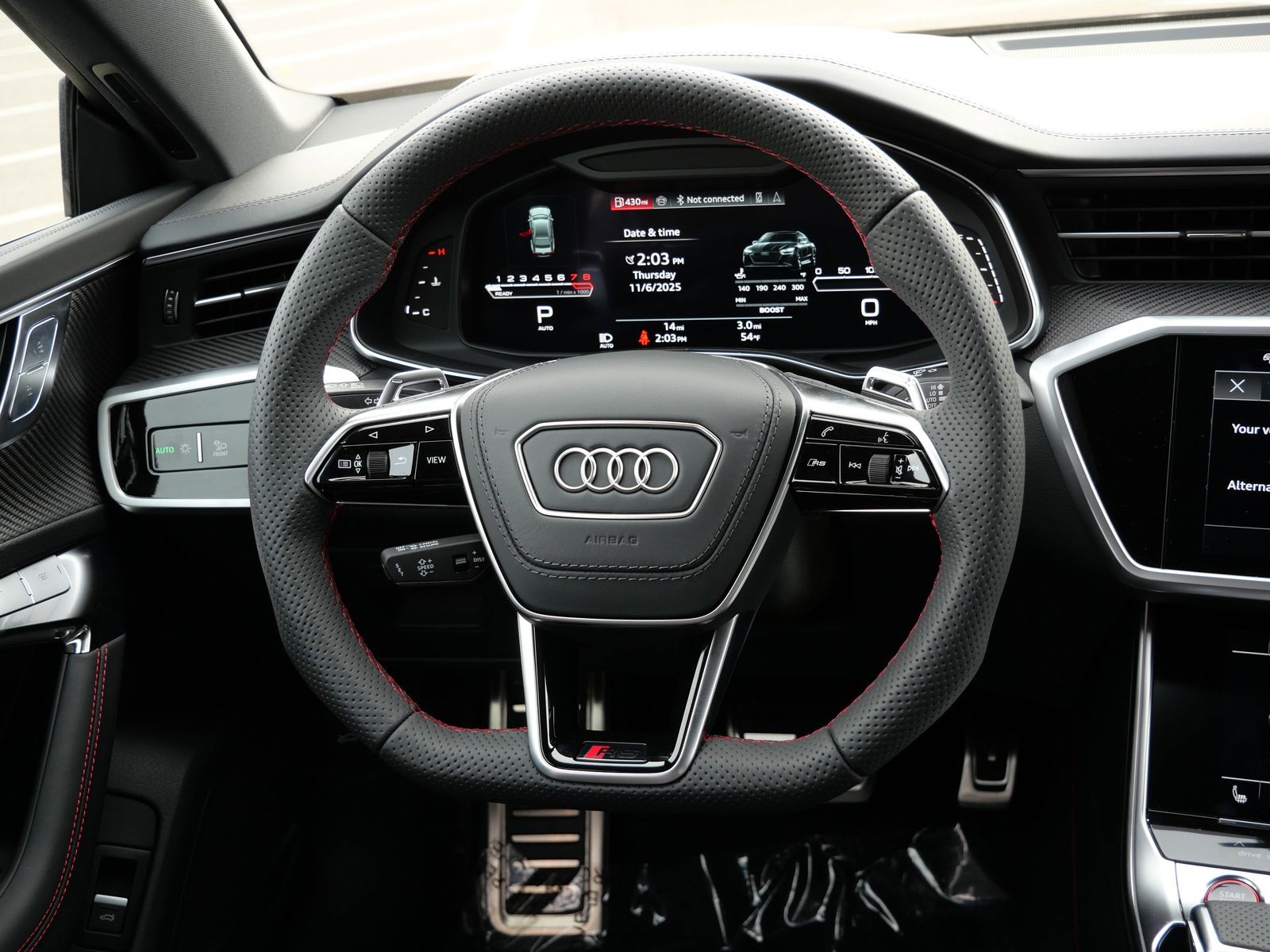 Thumbnail: 2026 Audi RS 7 - 12