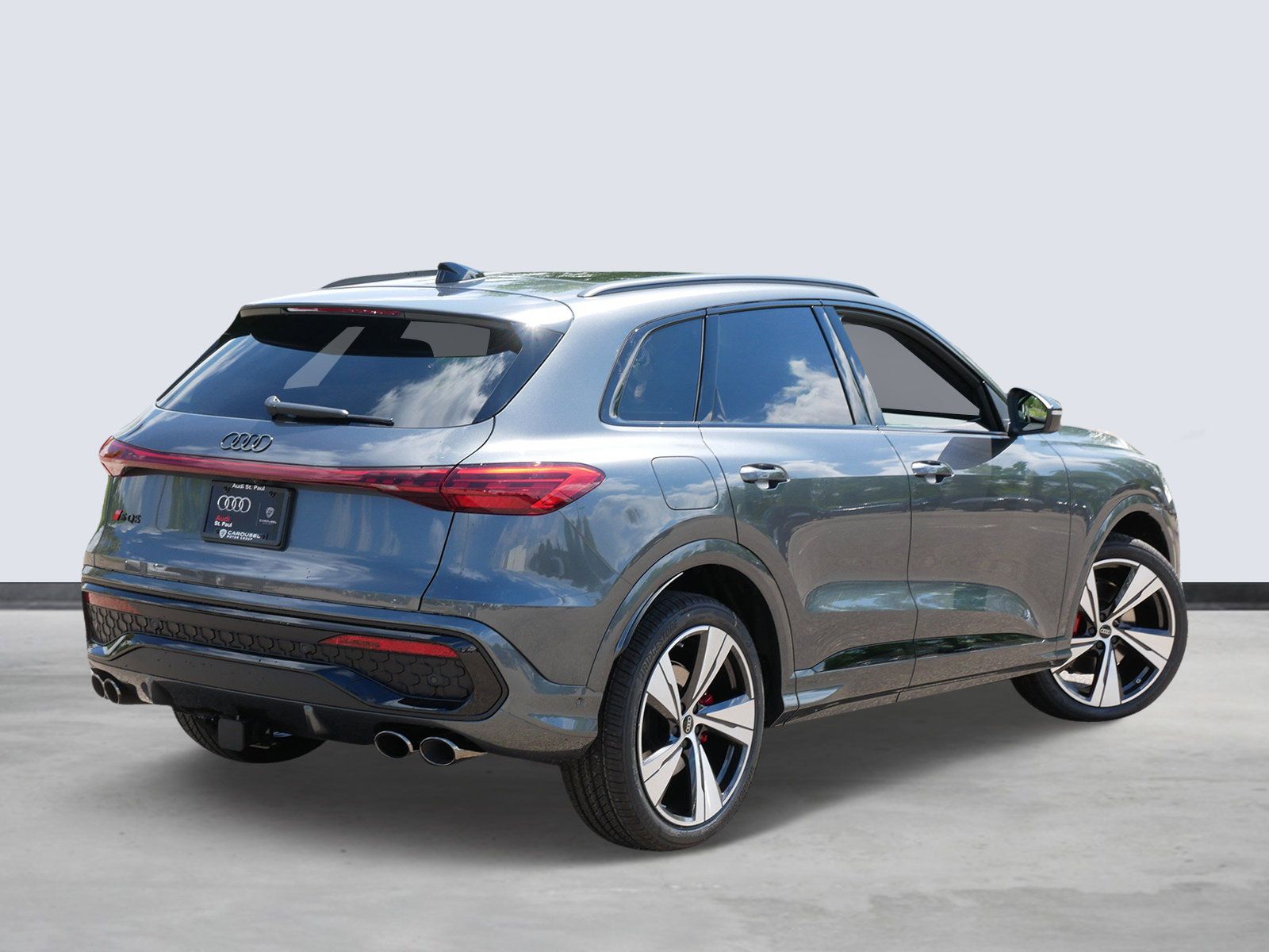 Thumbnail: 2026 Audi SQ5 - 4