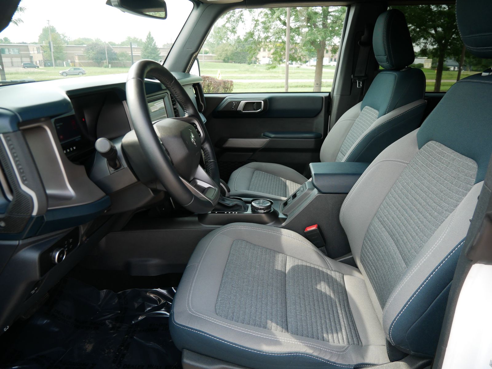 Thumbnail: 2023 Ford Bronco - 8