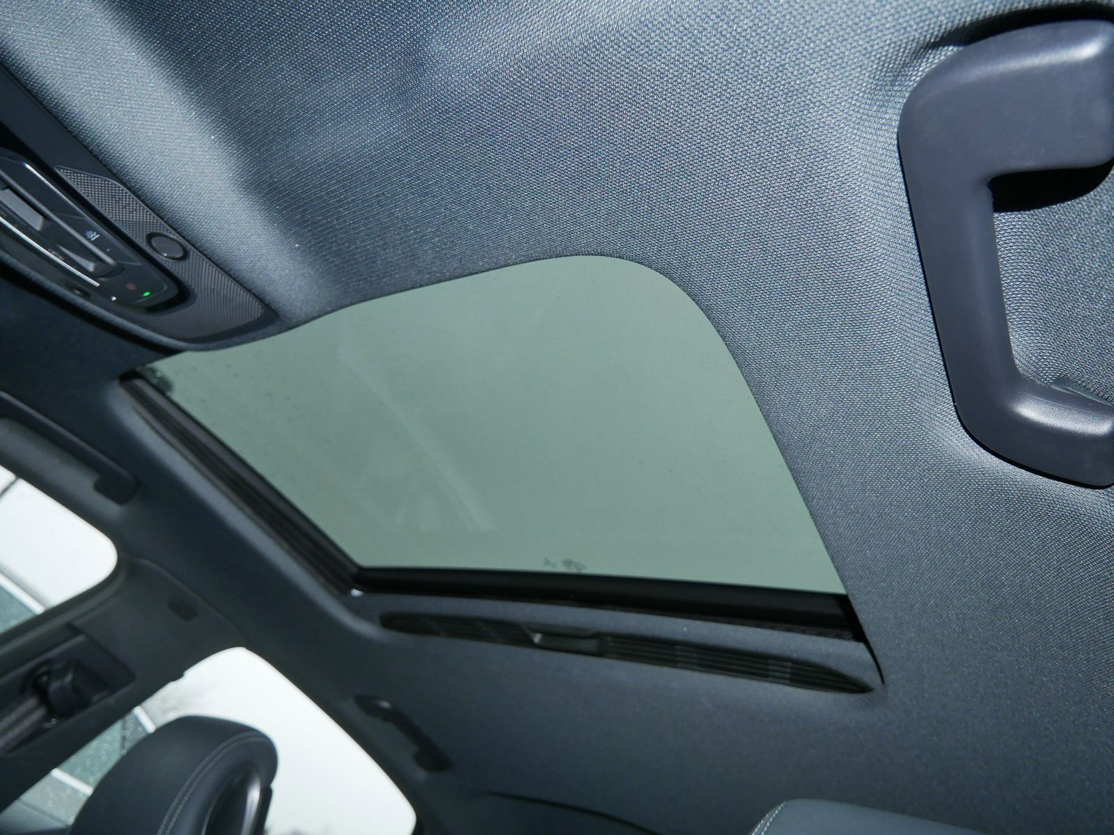 Thumbnail: 2023 Audi S4 - 30