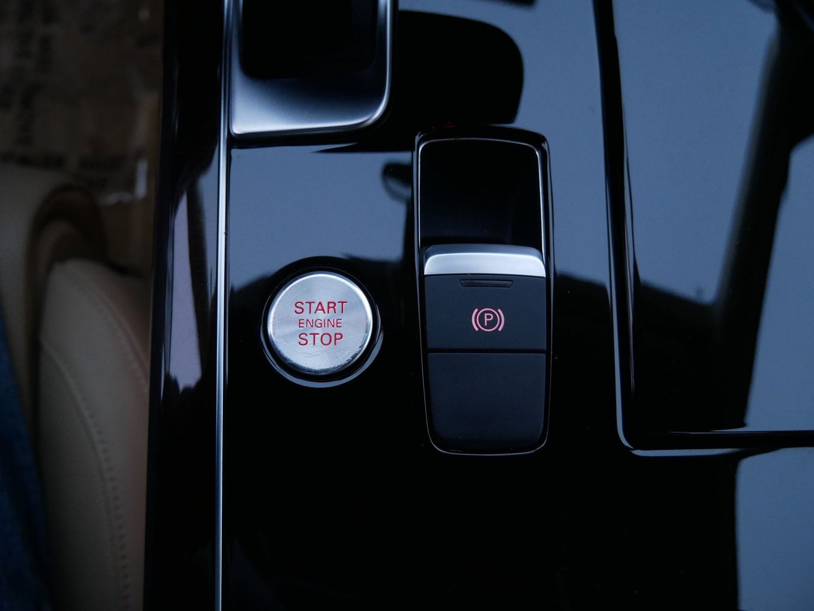 Thumbnail: 2018 Audi A8 - 19