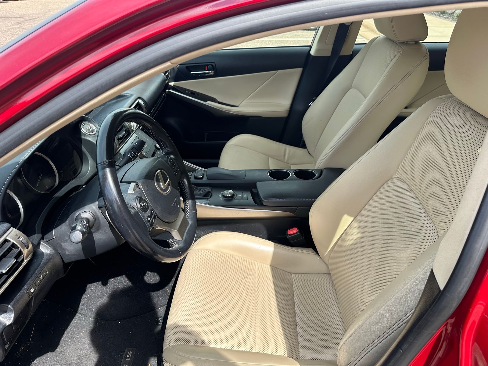 Thumbnail: 2015 Lexus IS - 5