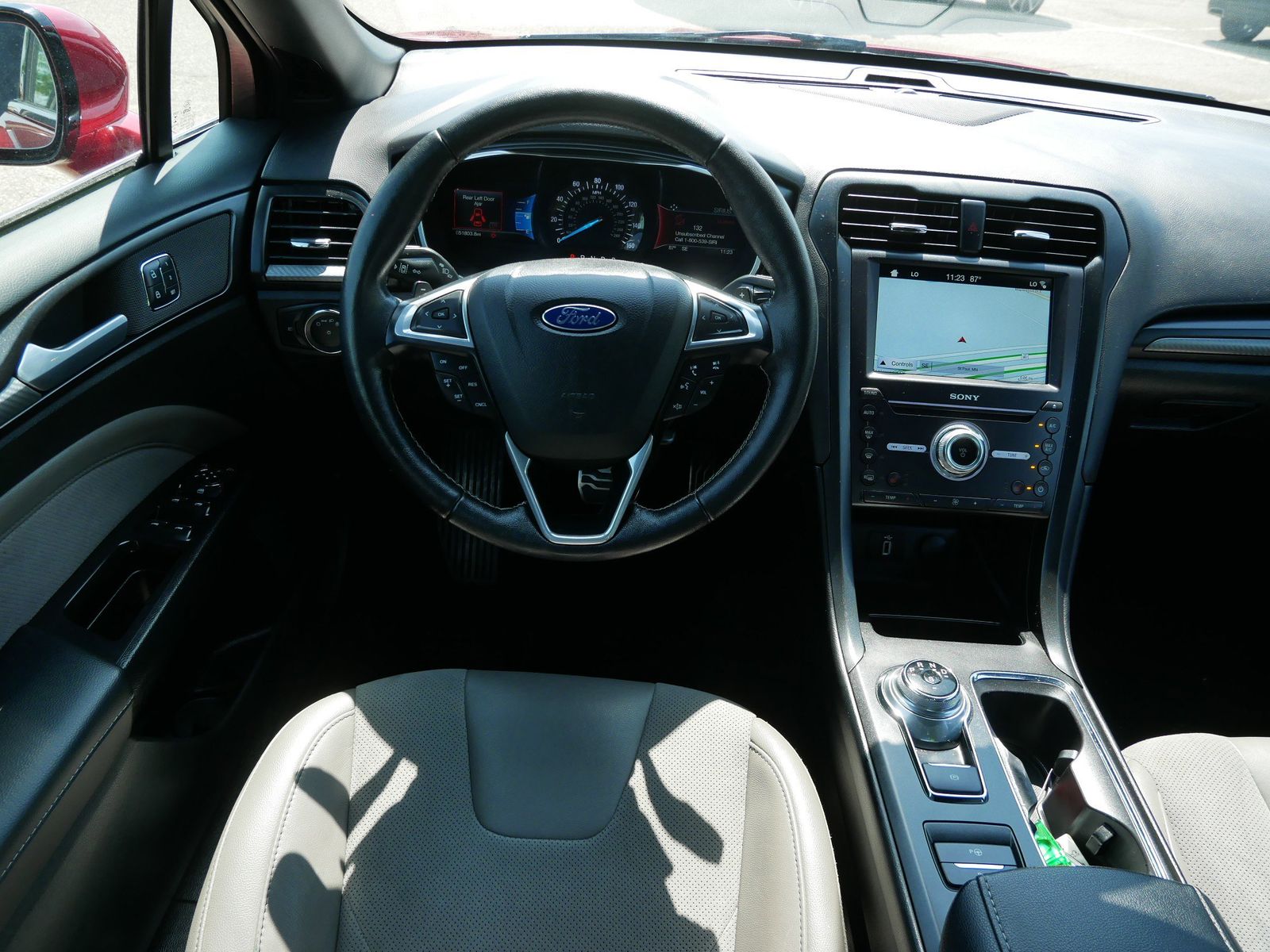 Thumbnail: 2017 Ford Fusion - 11