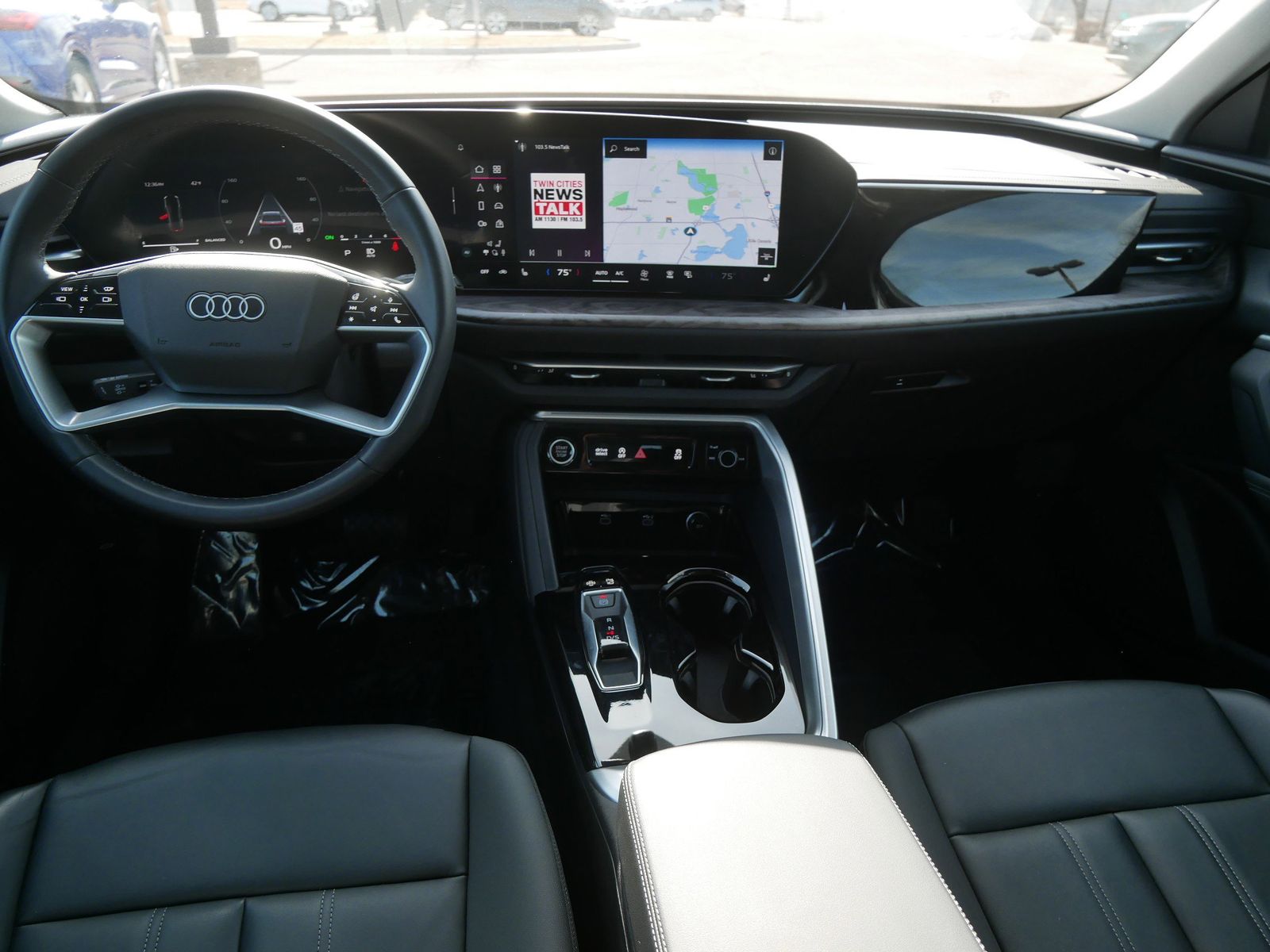 Thumbnail: 2025 Audi Q5 - 12