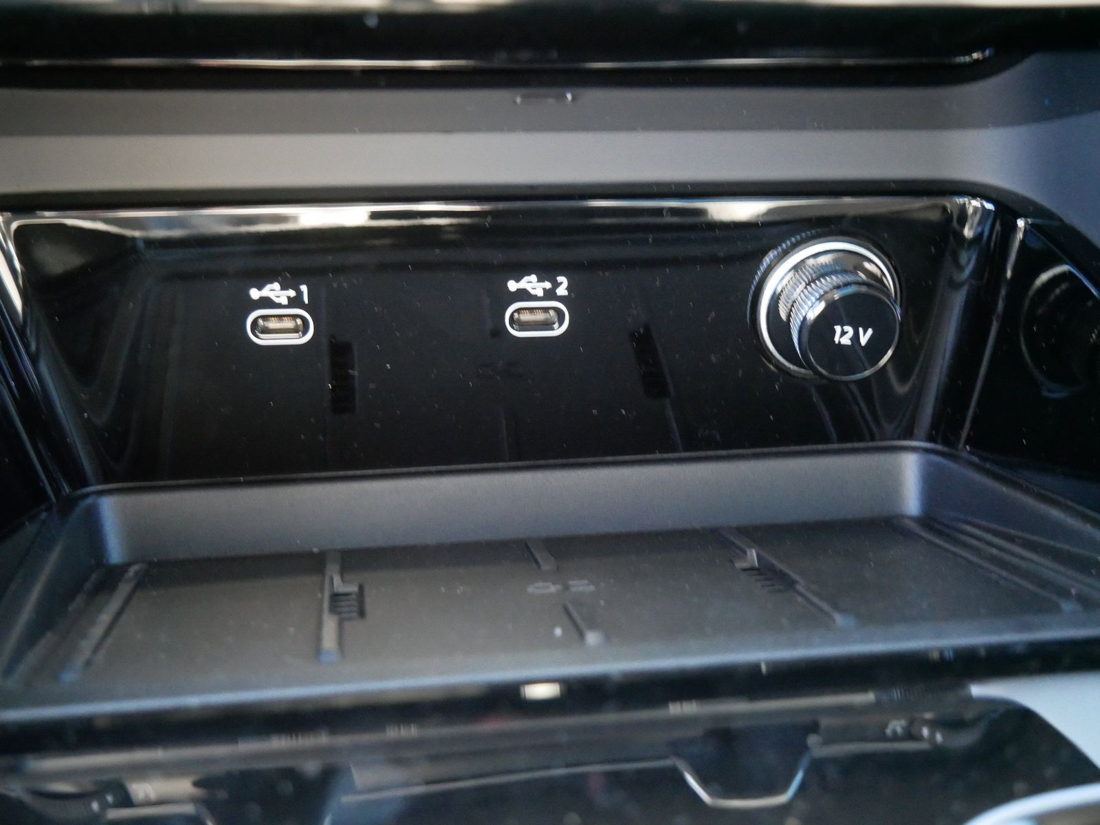 Thumbnail: 2025 Audi Q5 - 15