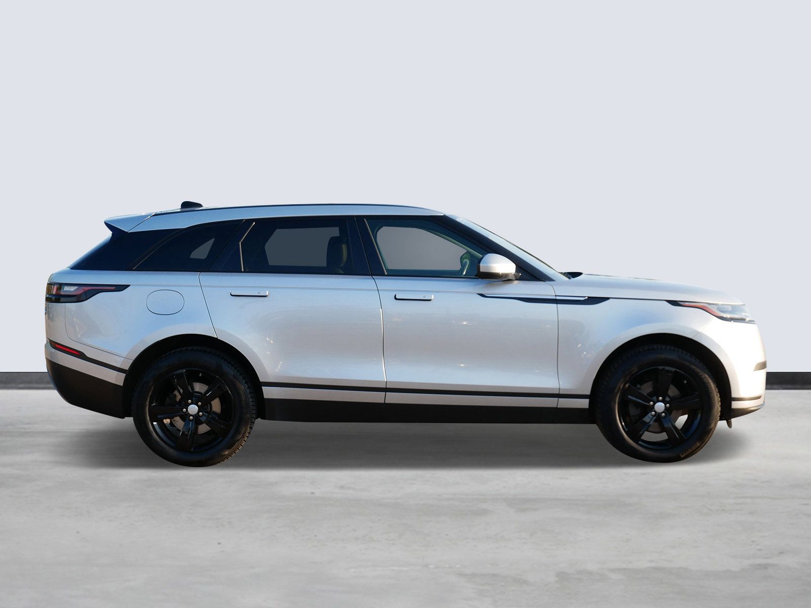 Thumbnail: 2020 Land Rover Range Rover Velar - 4
