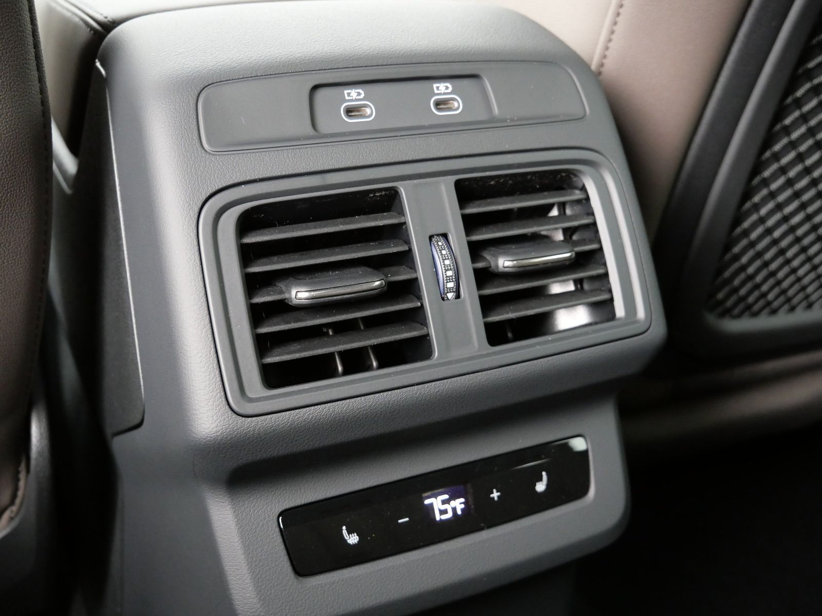 Thumbnail: 2025 Audi Q5 - 13