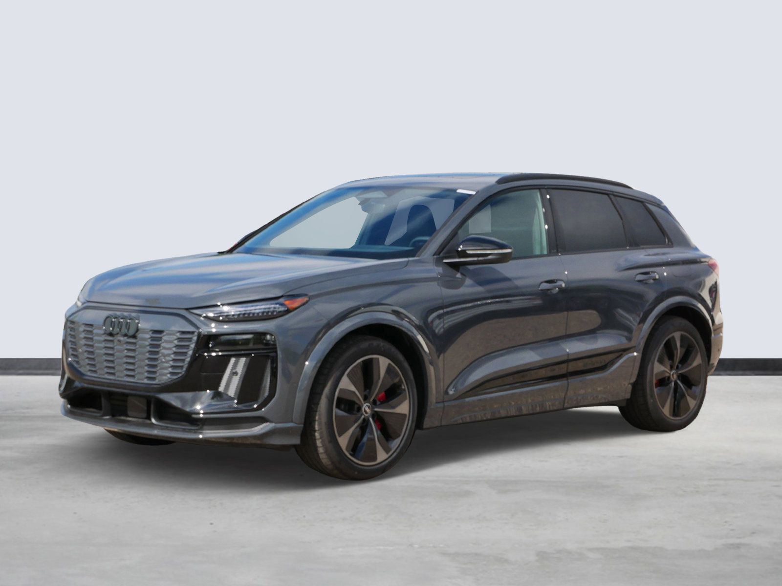 Thumbnail: 2025 Audi SQ6 e-tron - 6