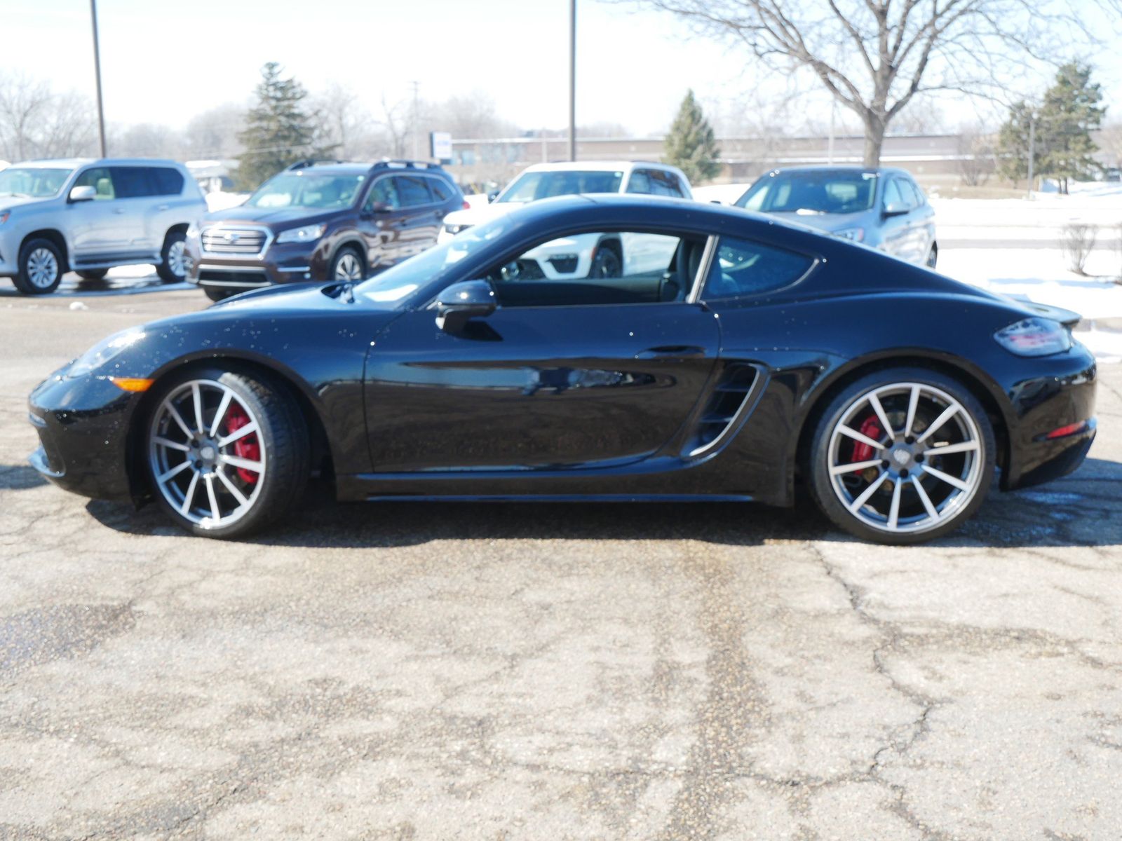 Thumbnail: 2018 Porsche 718 Cayman - 2