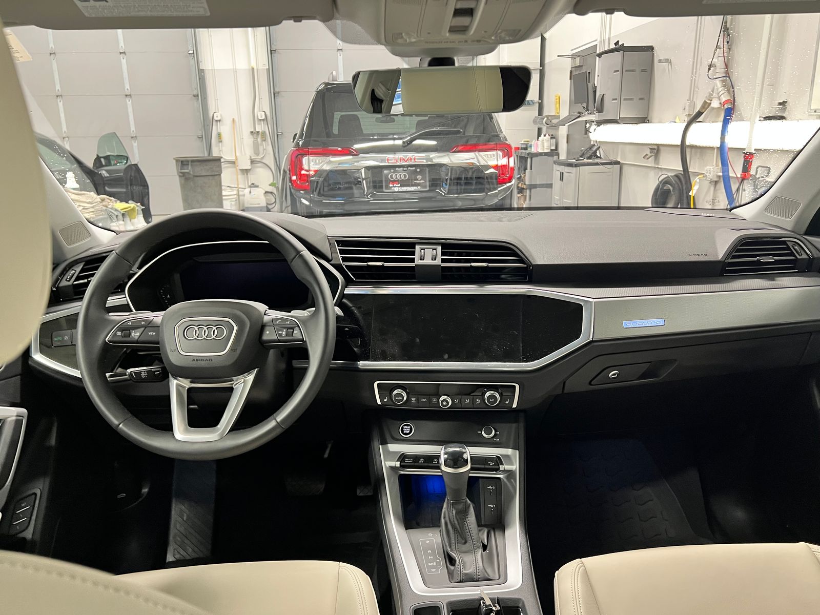 Thumbnail: 2025 Audi Q3 - 5