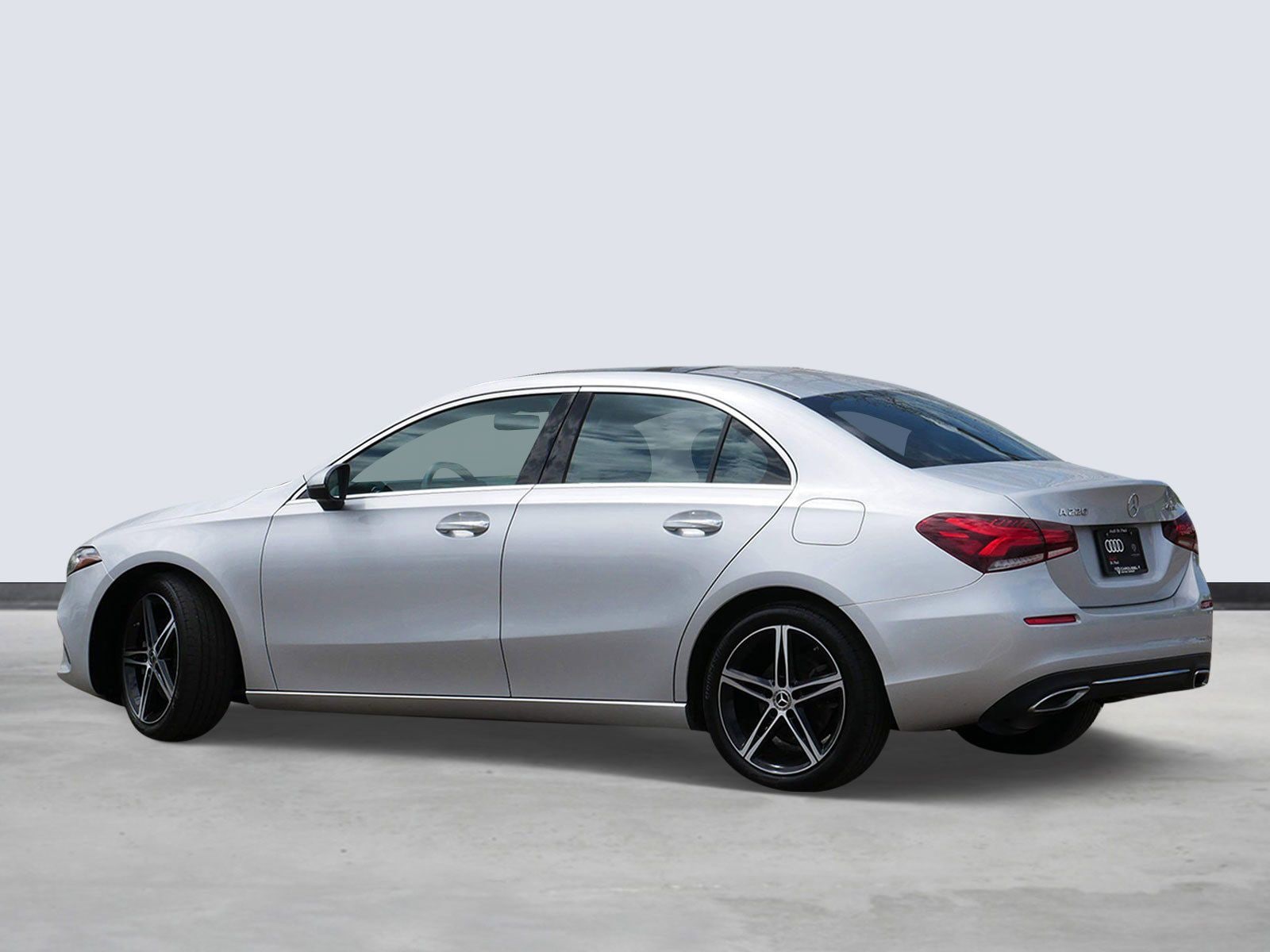 Thumbnail: 2020 Mercedes-Benz A-Class - 3