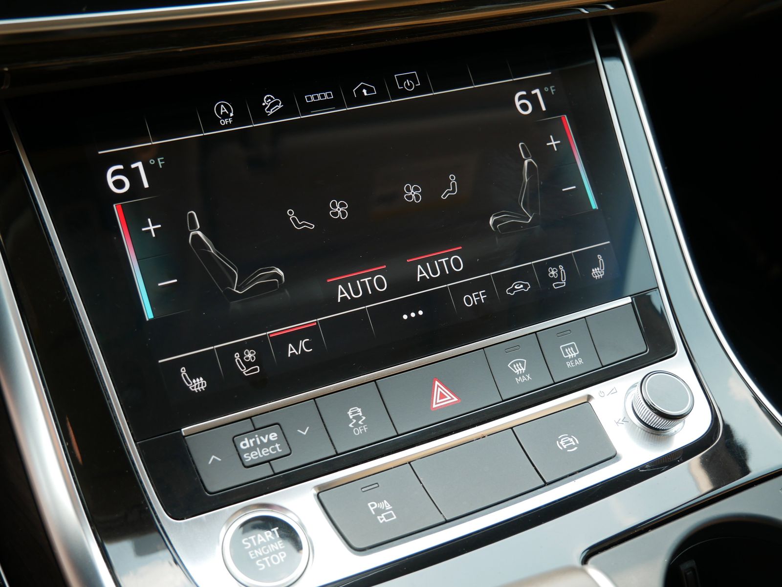 Thumbnail: 2022 Audi Q7 - 19