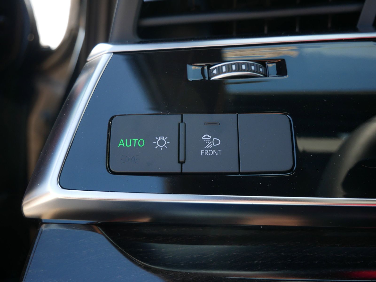 Thumbnail: 2026 Audi Q7 - 29