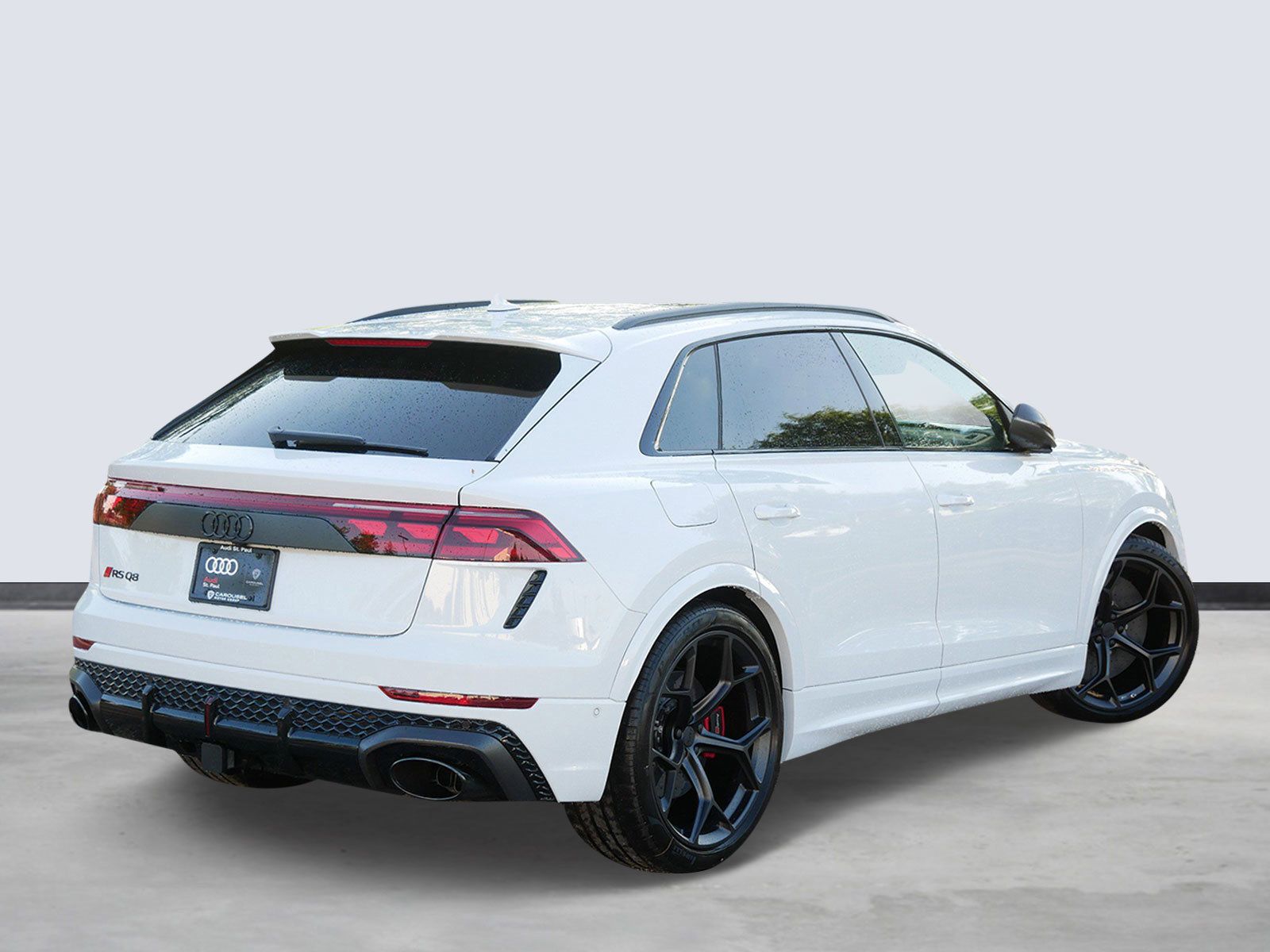 Thumbnail: 2026 Audi RS Q8 - 4