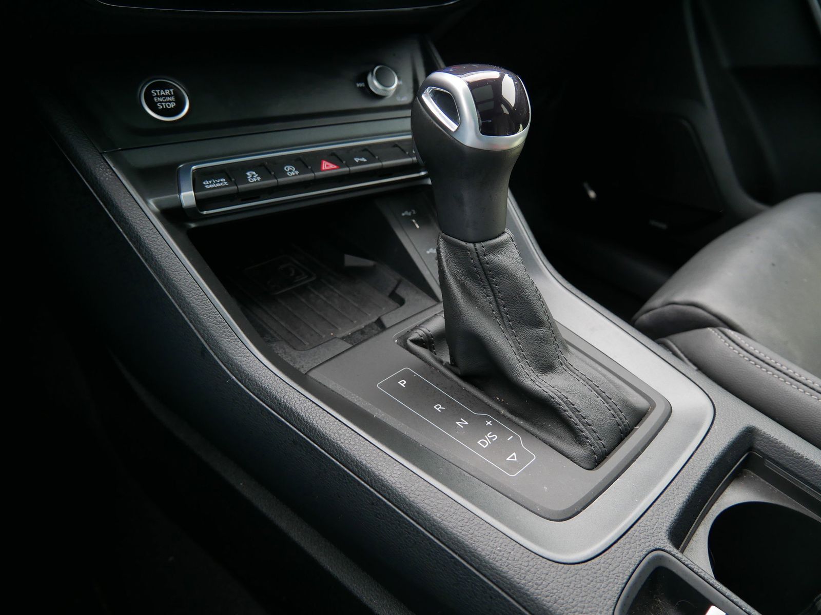 Thumbnail: 2023 Audi Q3 - 20