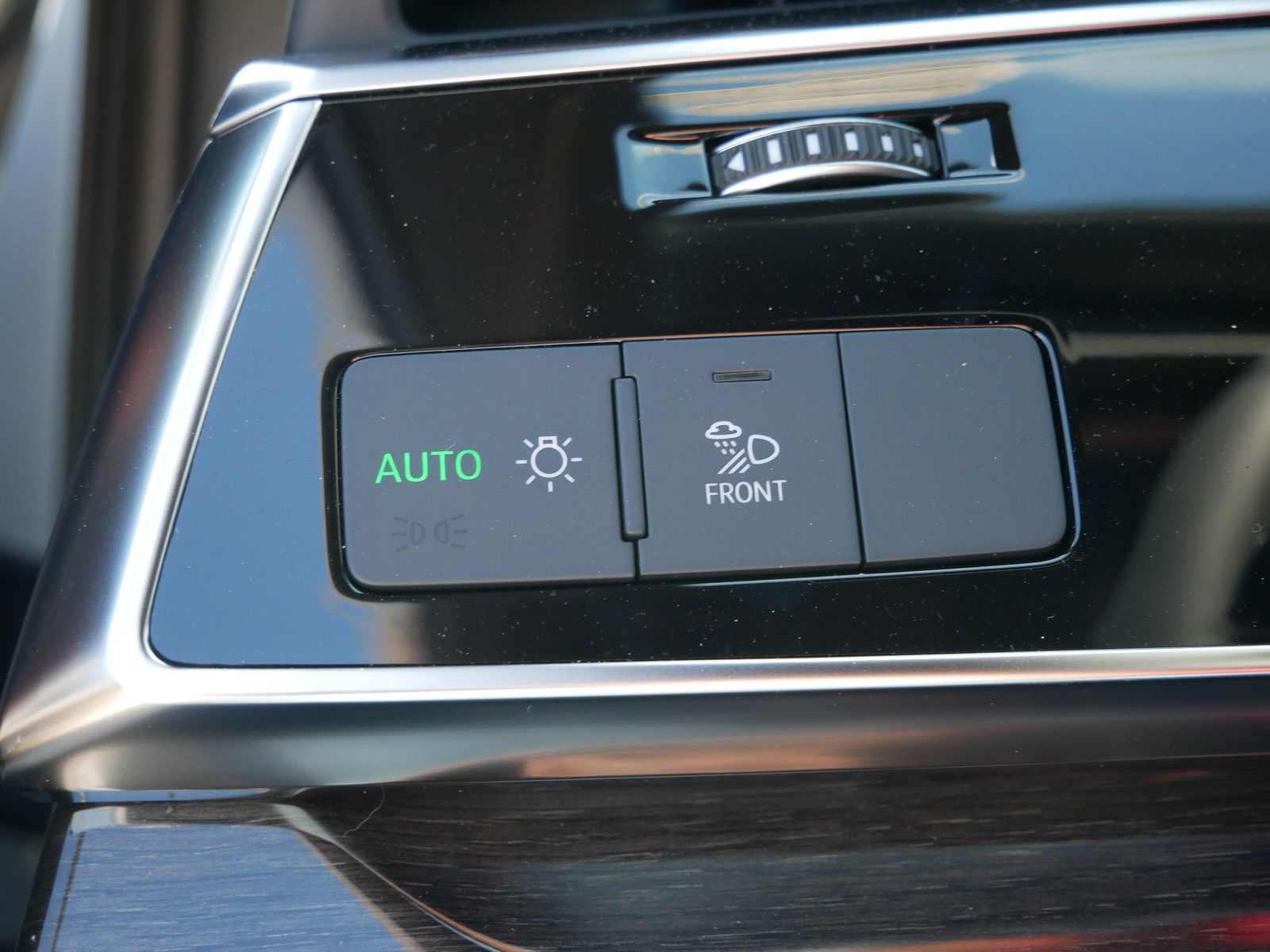 Thumbnail: 2026 Audi Q7 - 27