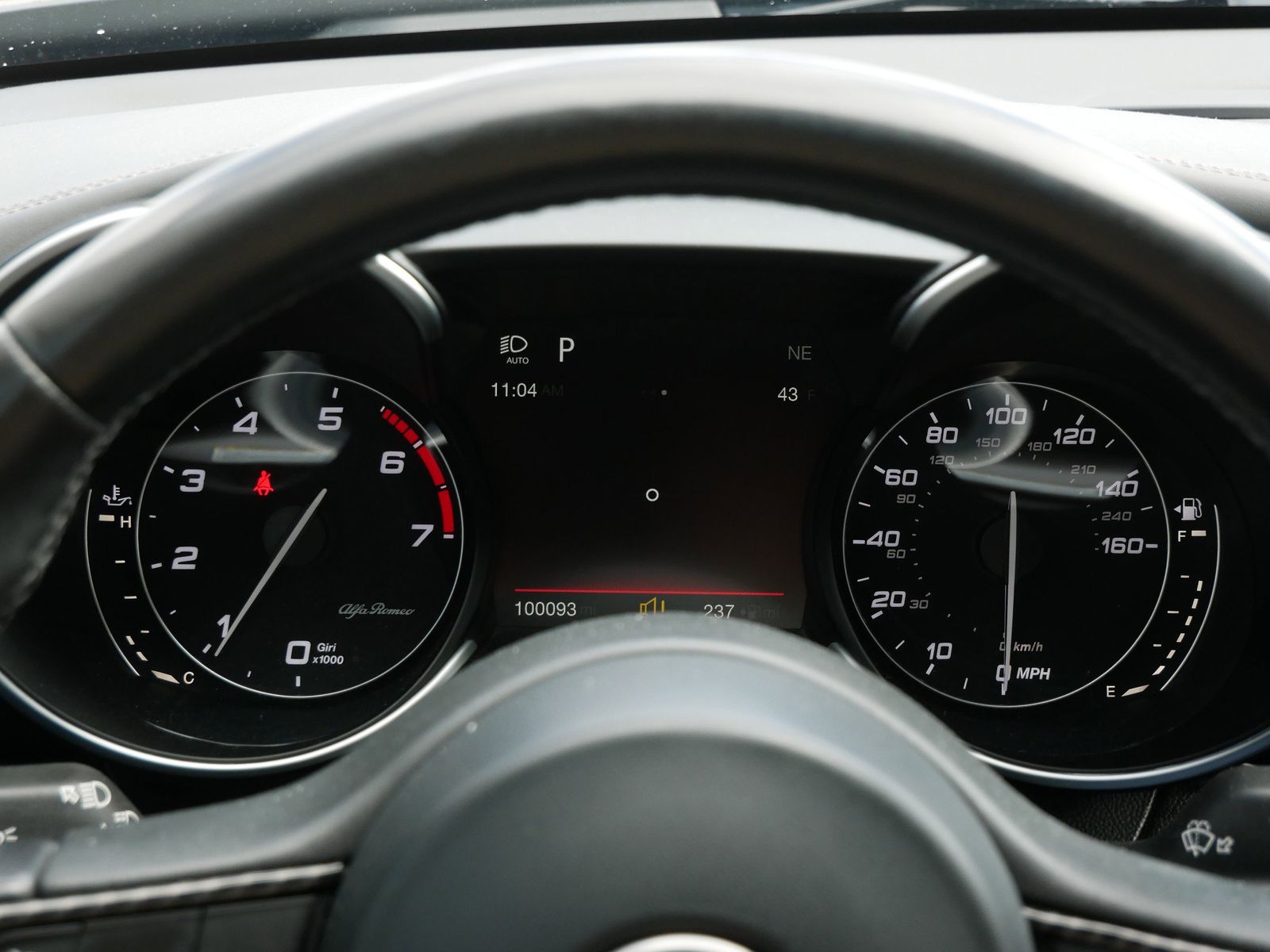 Thumbnail: 2017 Alfa Romeo Giulia - 27