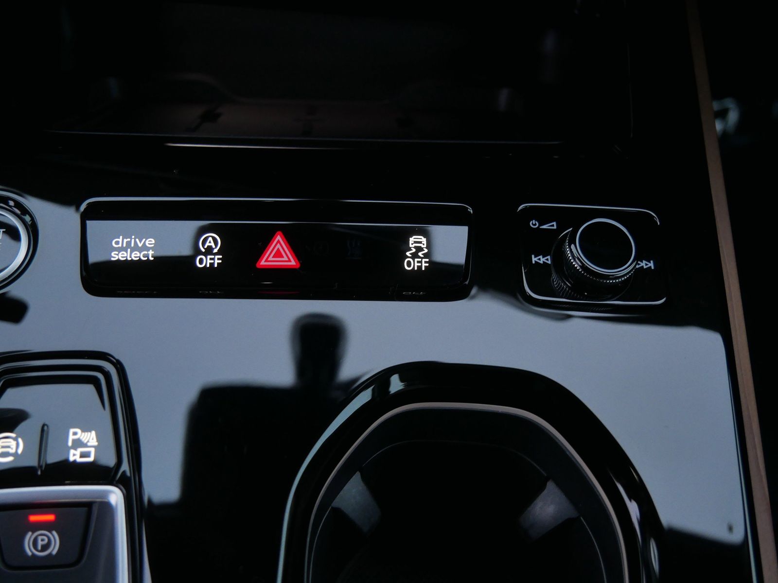 Thumbnail: 2025 Audi A5 - 18