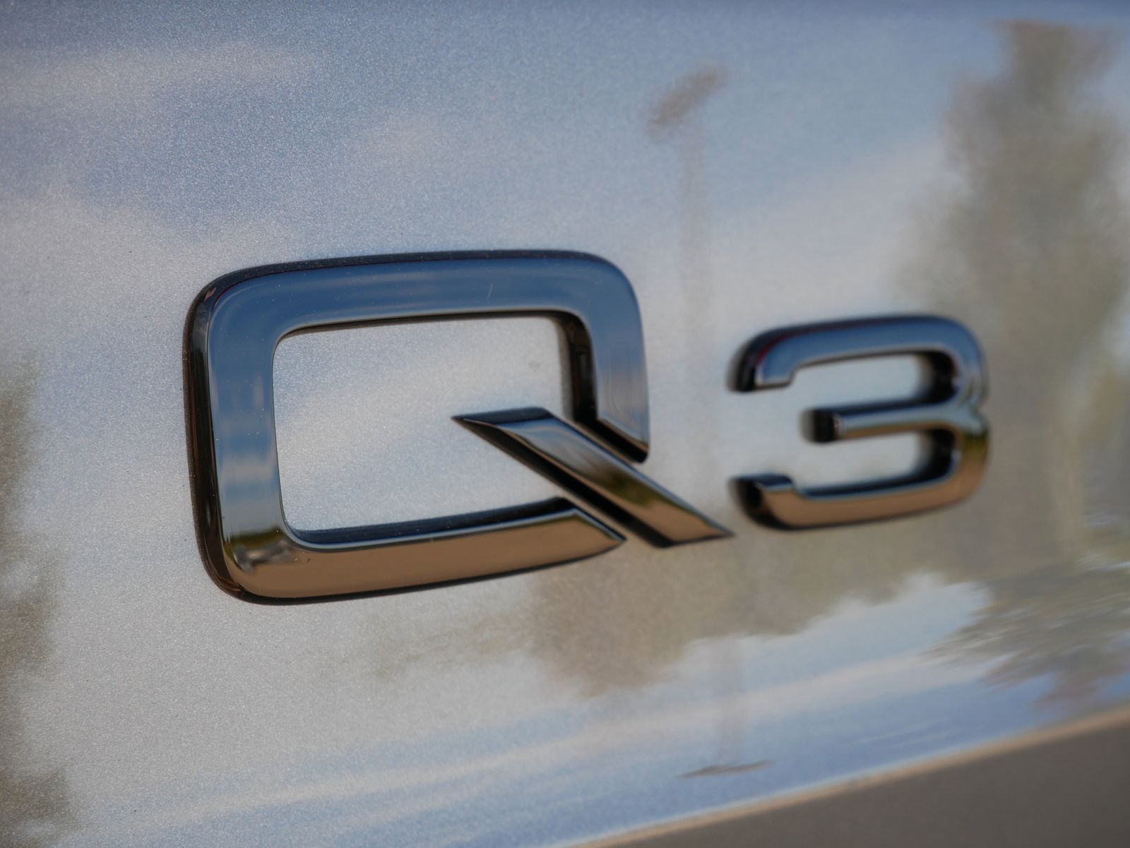 Thumbnail: 2025 Audi Q3 - 10