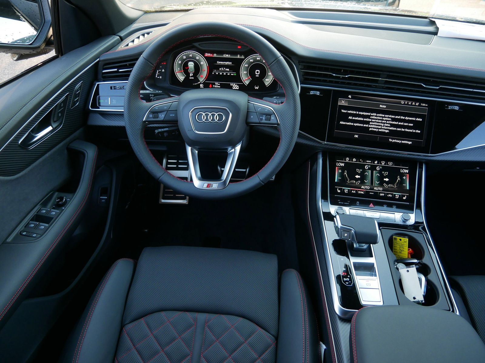 Thumbnail: 2026 Audi Q8 - 11