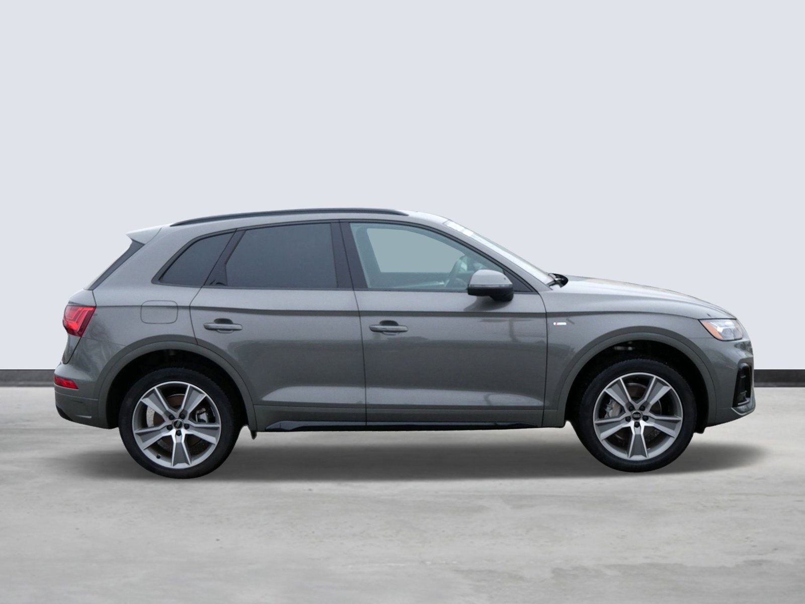 Thumbnail: 2025 Audi Q5 - 5