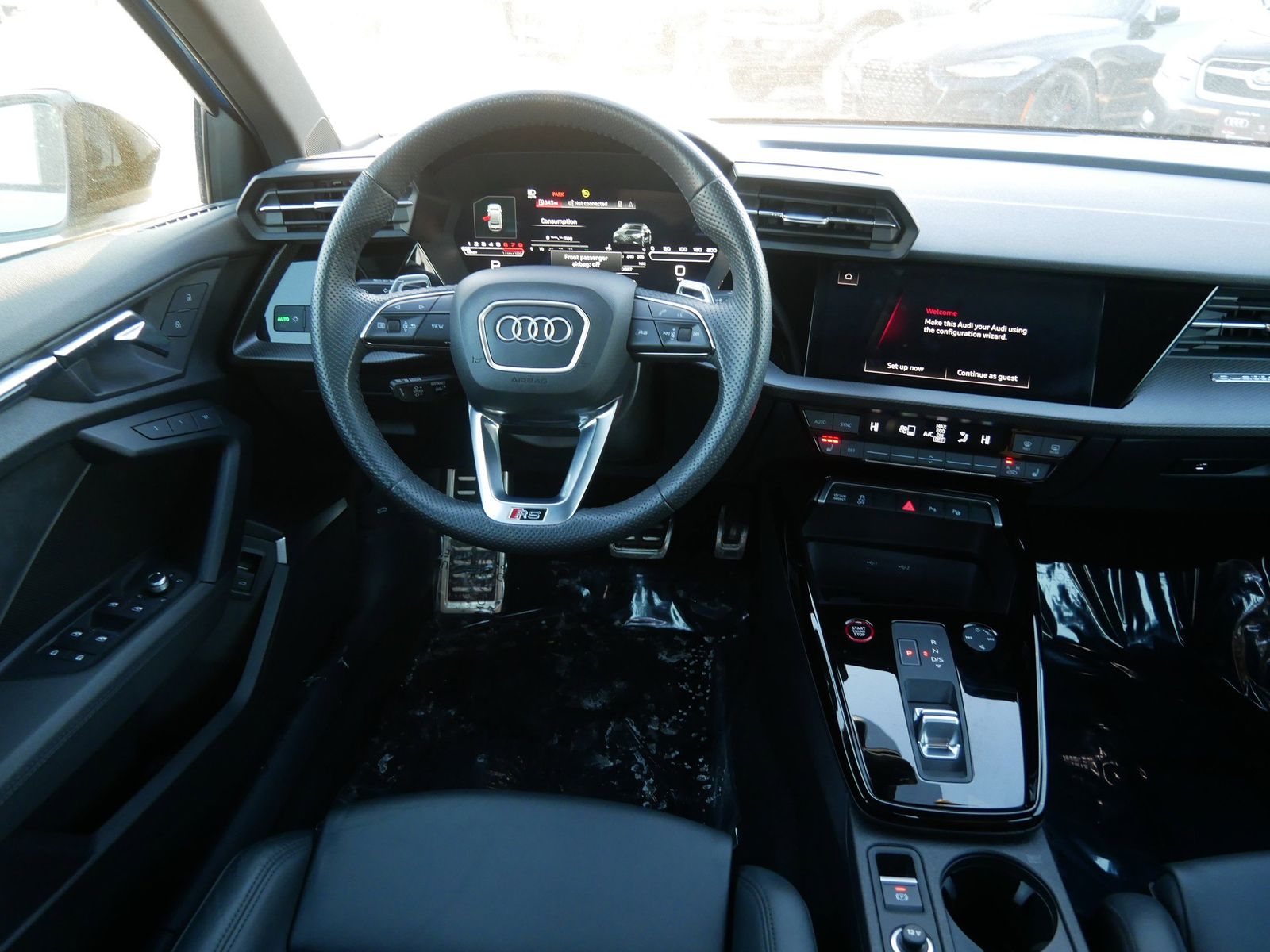 Thumbnail: 2024 Audi RS 3 - 12