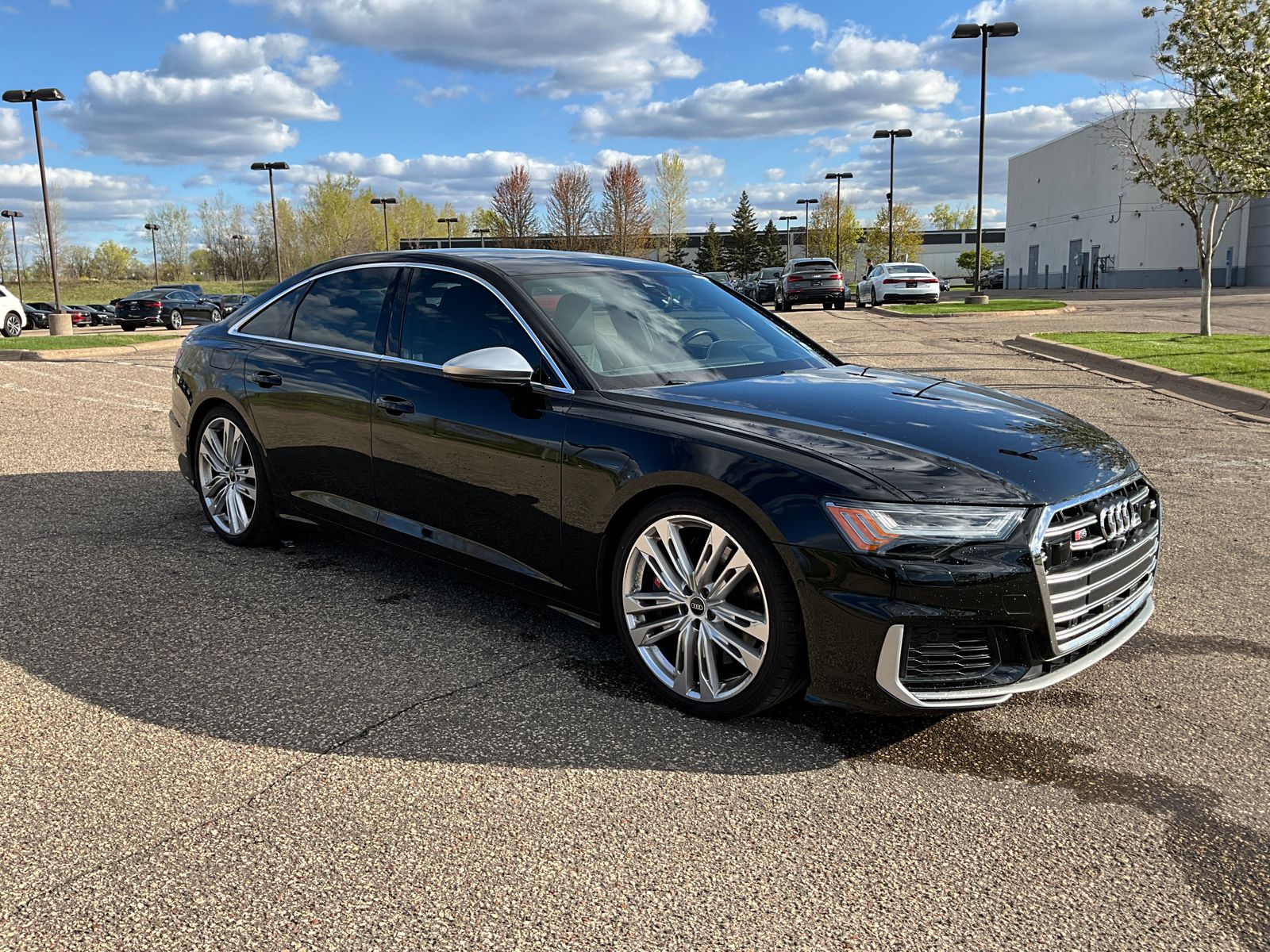 Thumbnail: 2022 Audi S6 - 4