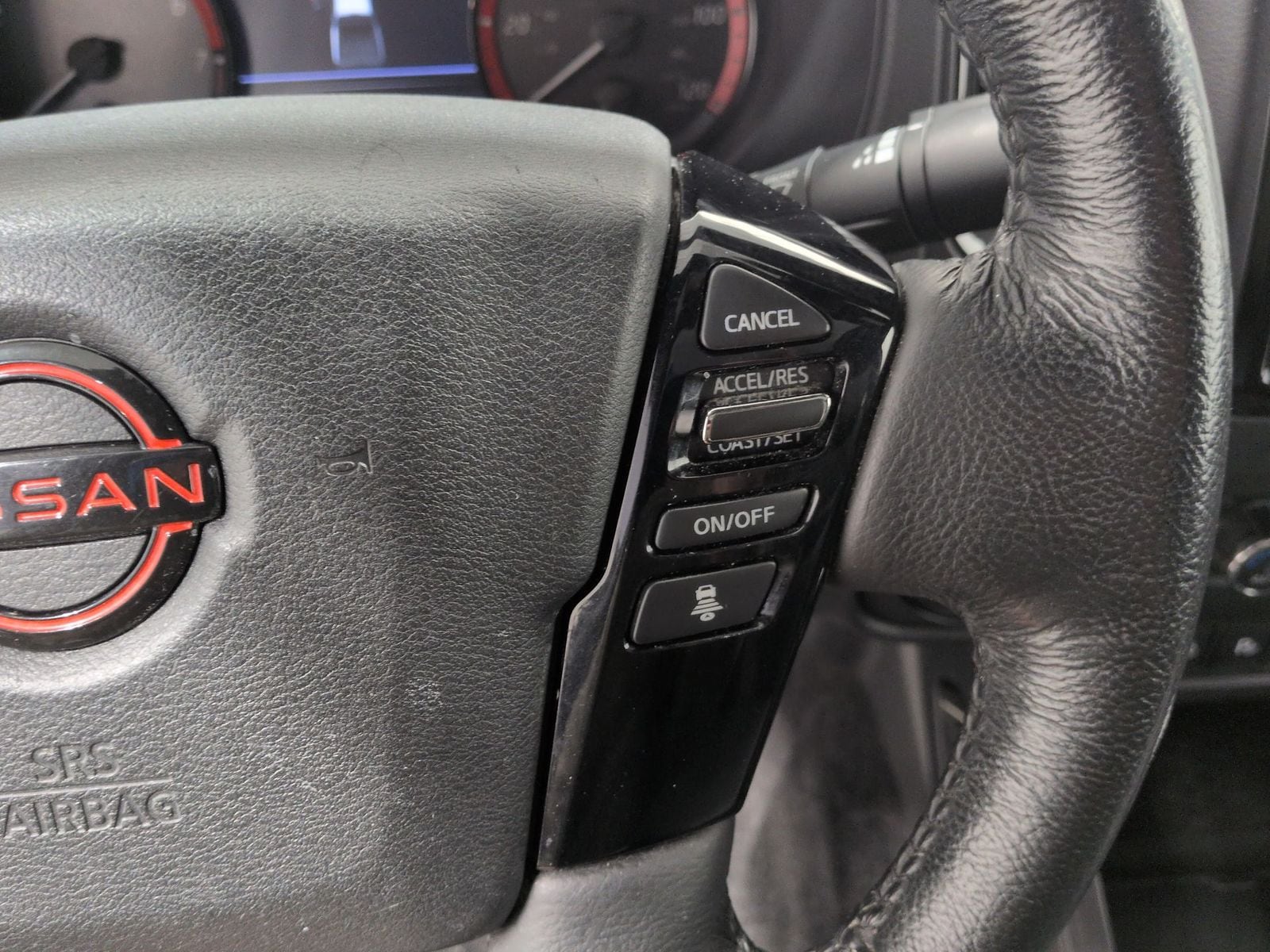 Thumbnail: 2022 Nissan Frontier - 27