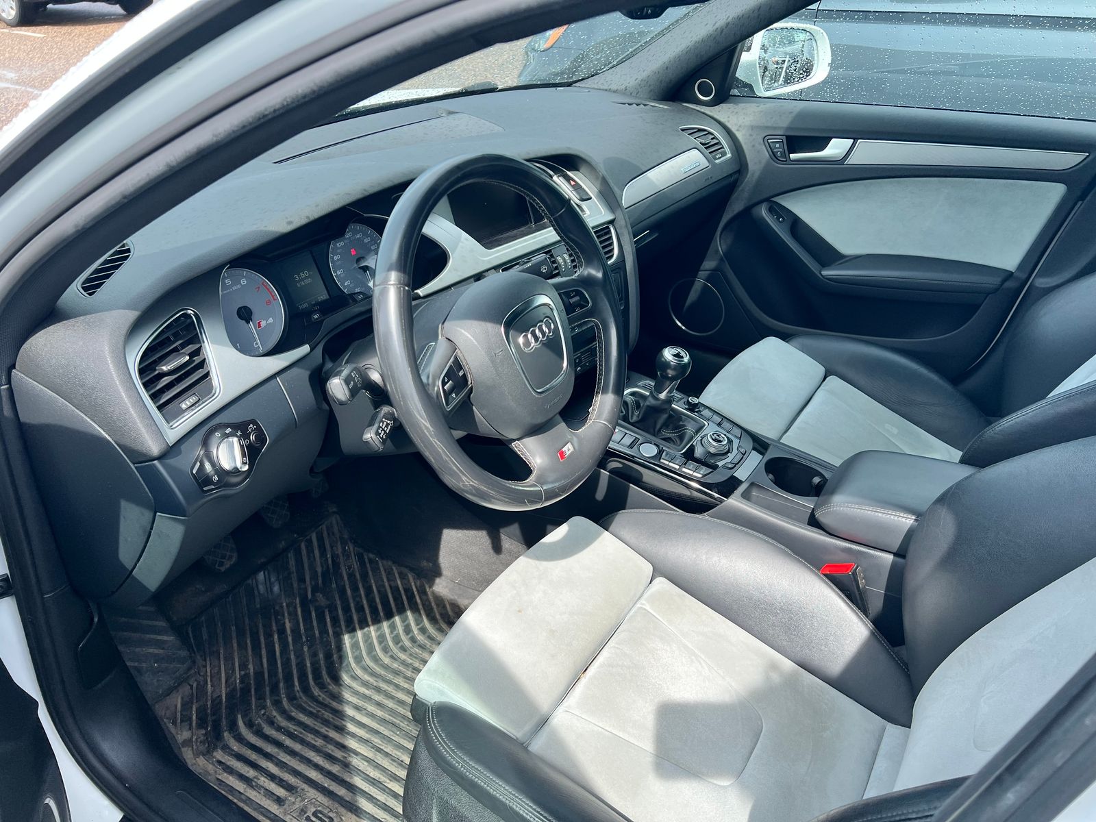 2012 Audi S4 Prestige 6