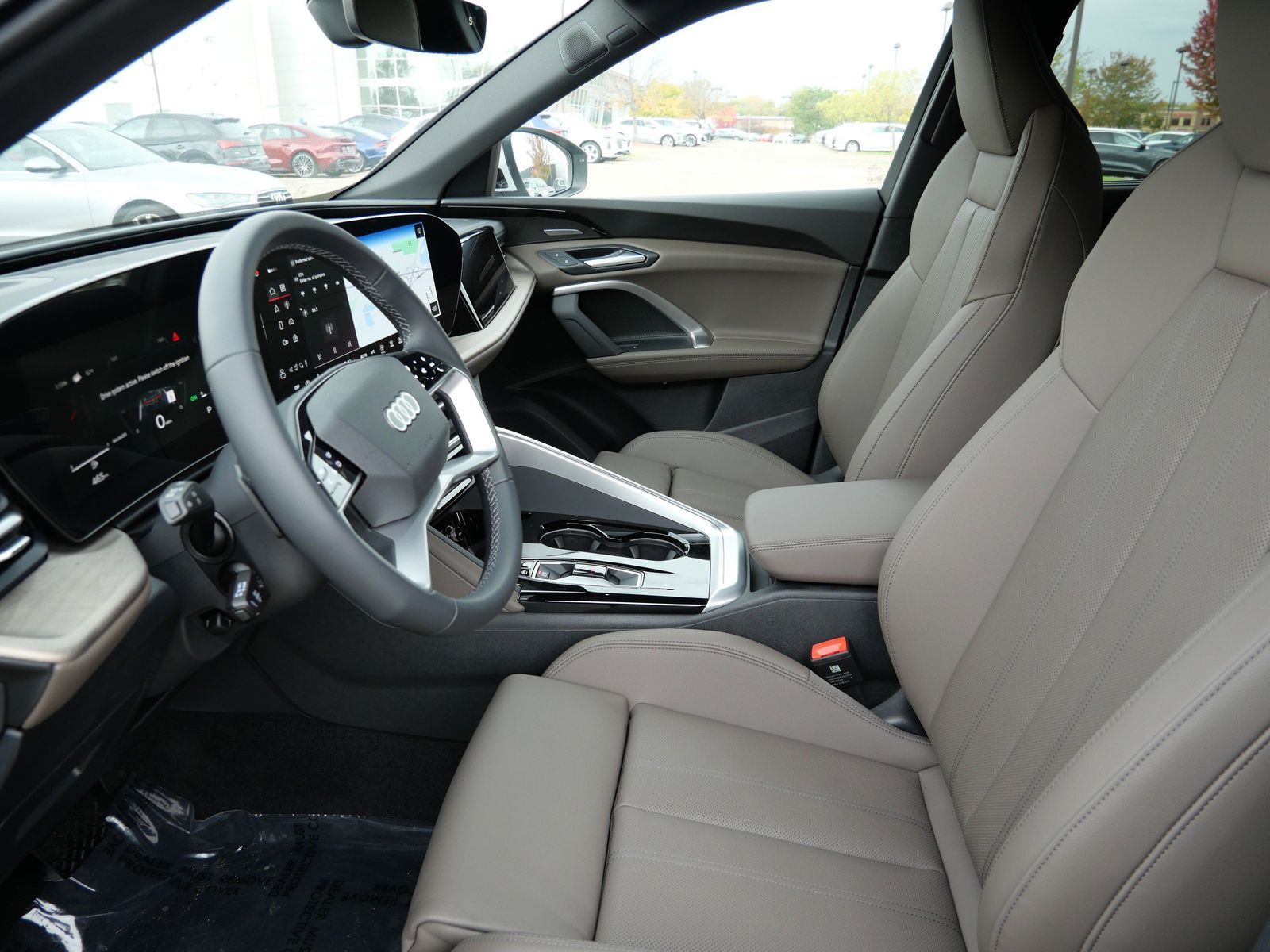 Thumbnail: 2025 Audi Q5 - 8