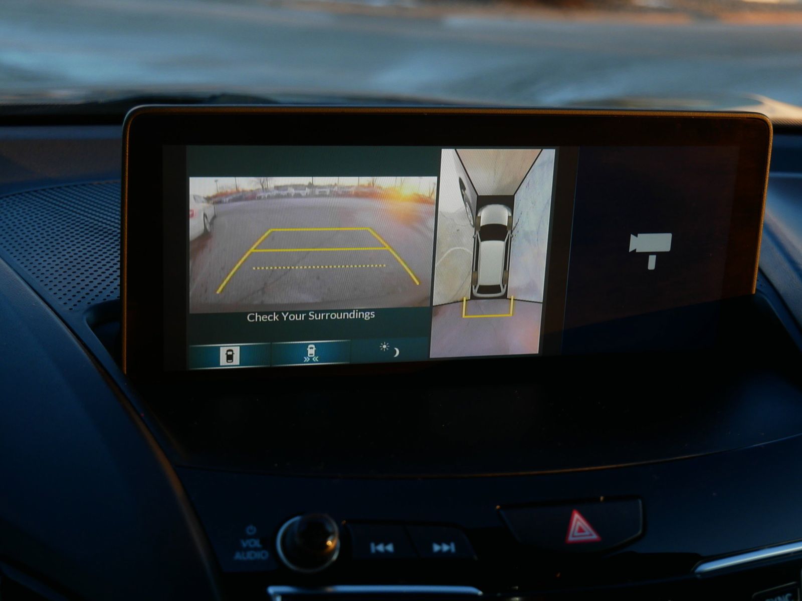 Thumbnail: 2020 Acura RDX - 24