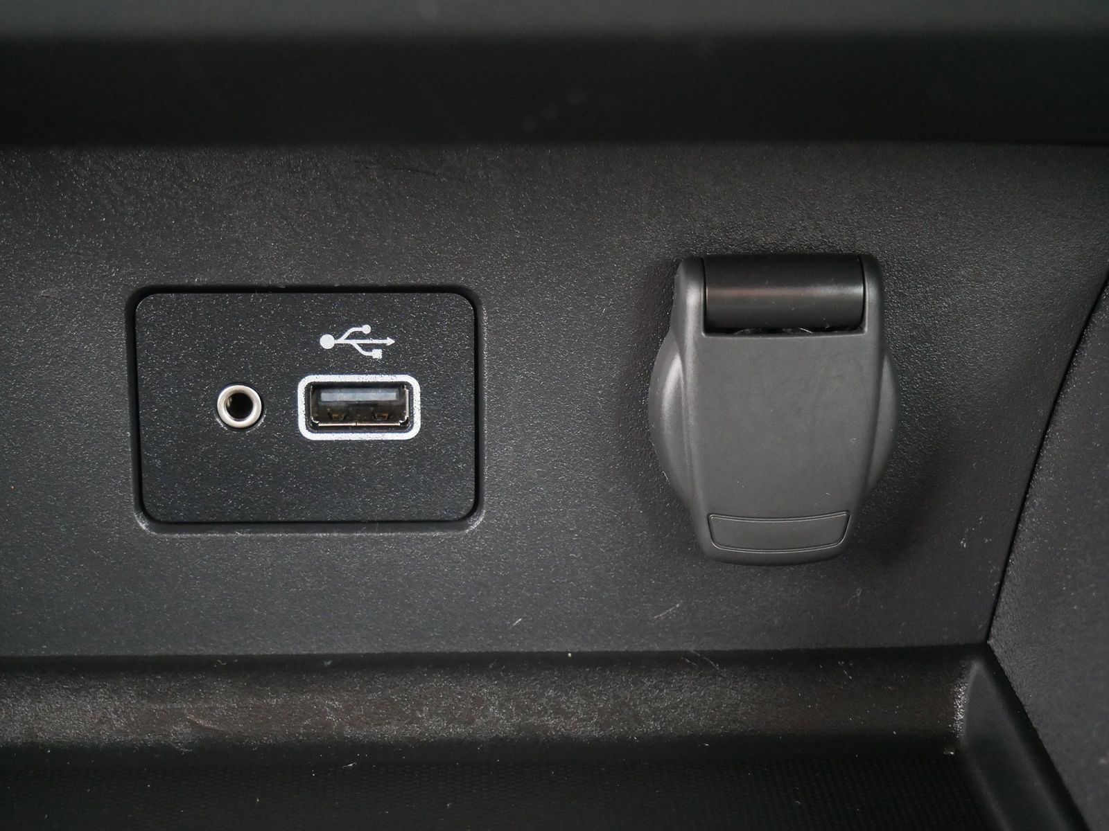 Thumbnail: 2024 Nissan Altima - 19