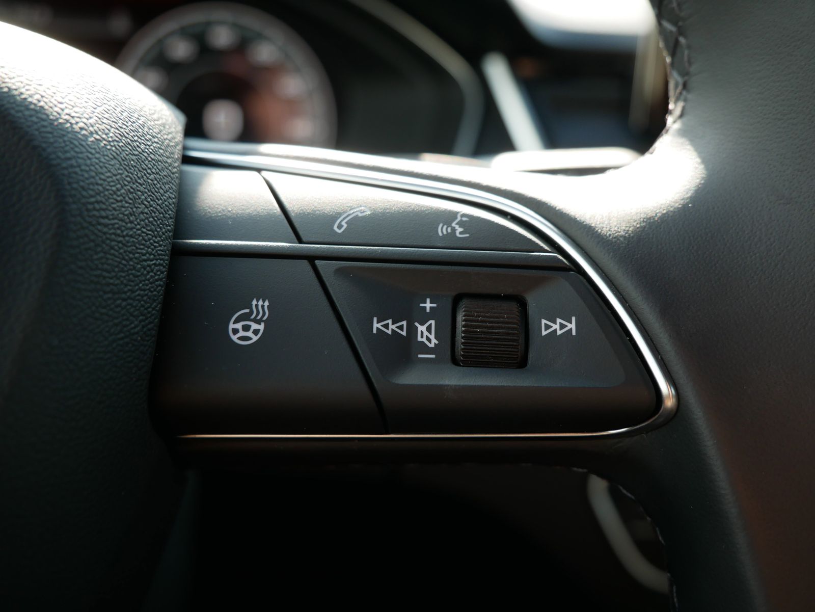 Thumbnail: 2025 Audi Q5 - 26