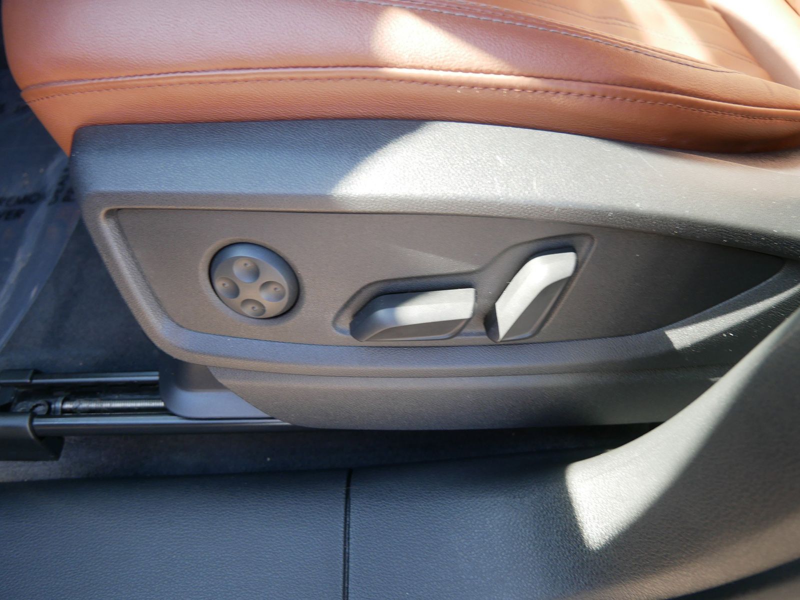 Thumbnail: 2022 Audi Q5 - 14